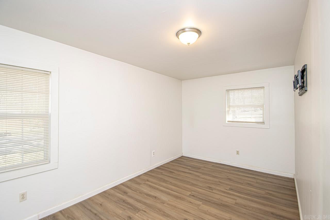 BELMONT - Residential