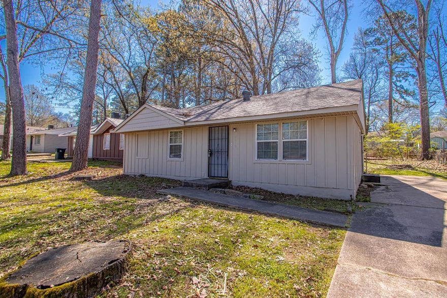 The perfect home for a first time home buyer or investor on a large lot! 3 bedroom 2 bathroom. Newer roof, vinyl plank floors, paint, fixtures, newer hvac and hot water heater.