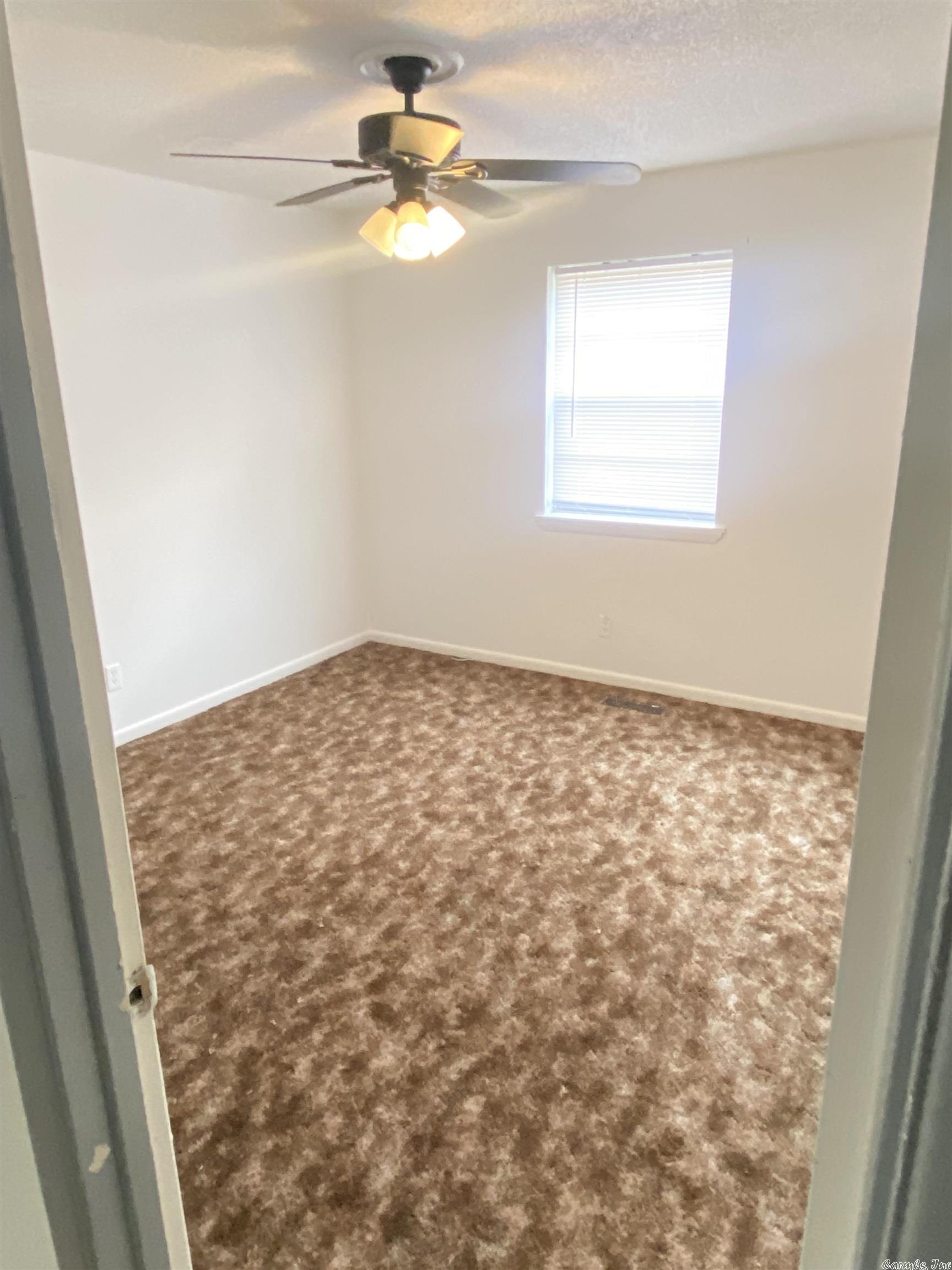 Royal Manor - Residential Lease