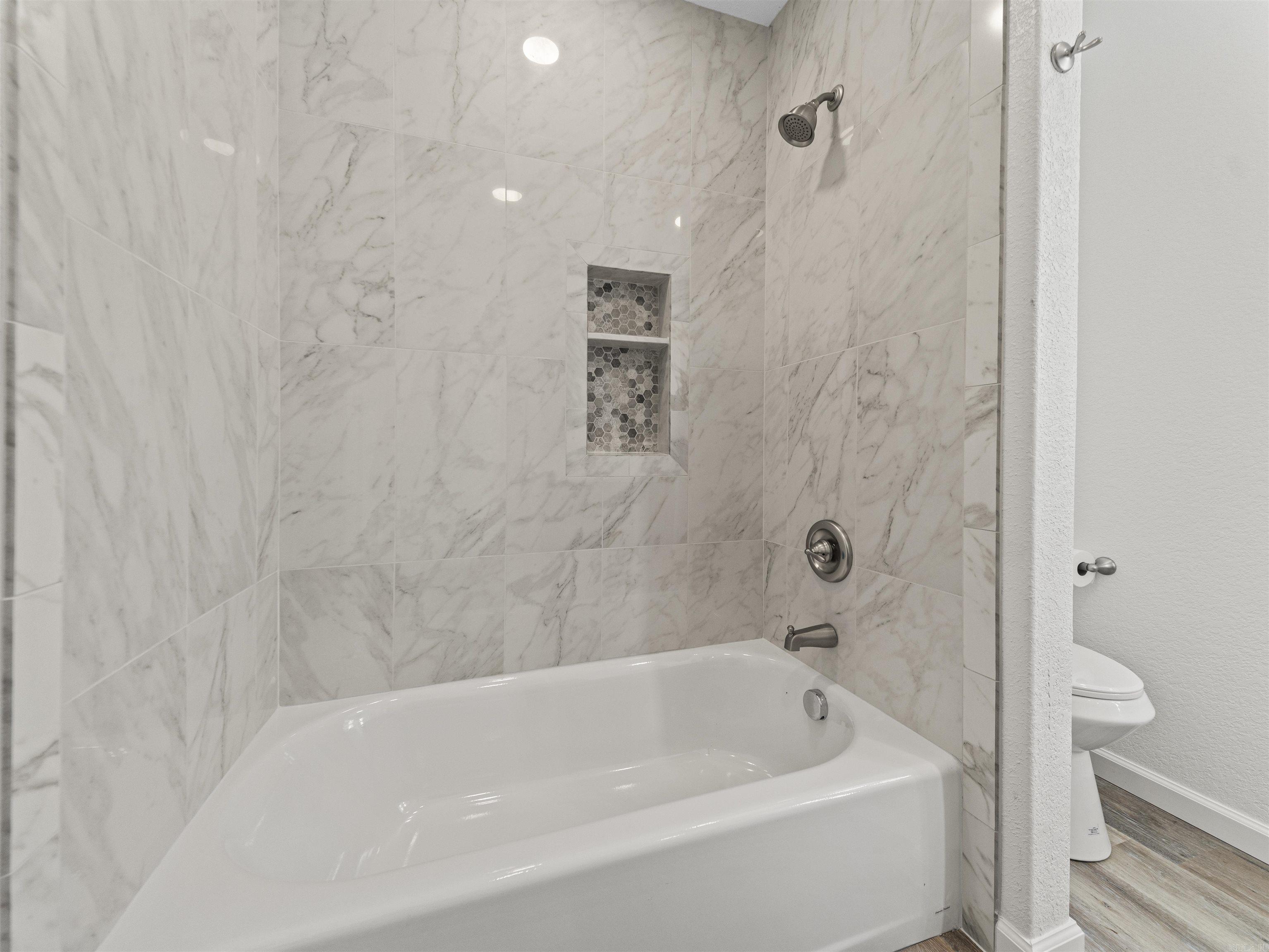 UNPLATTED ACREAGE - Residential