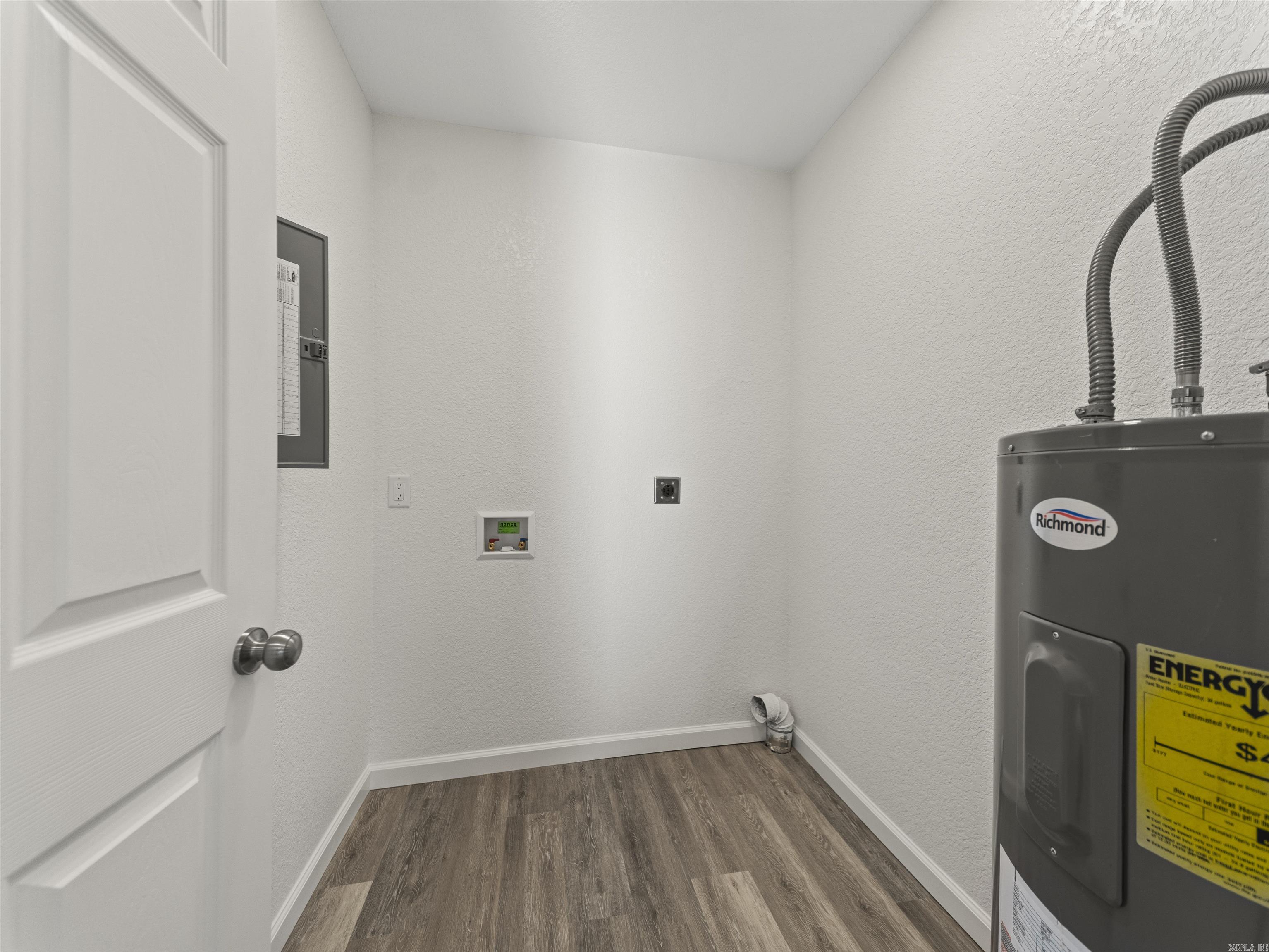 UNPLATTED ACREAGE - Residential