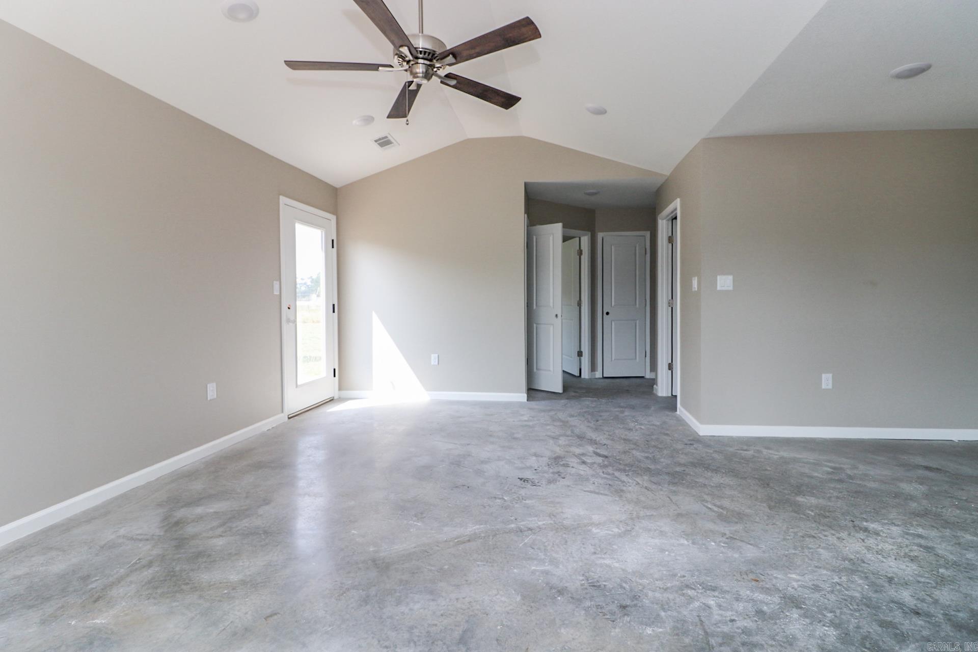 Lakewood Landing - Residential
