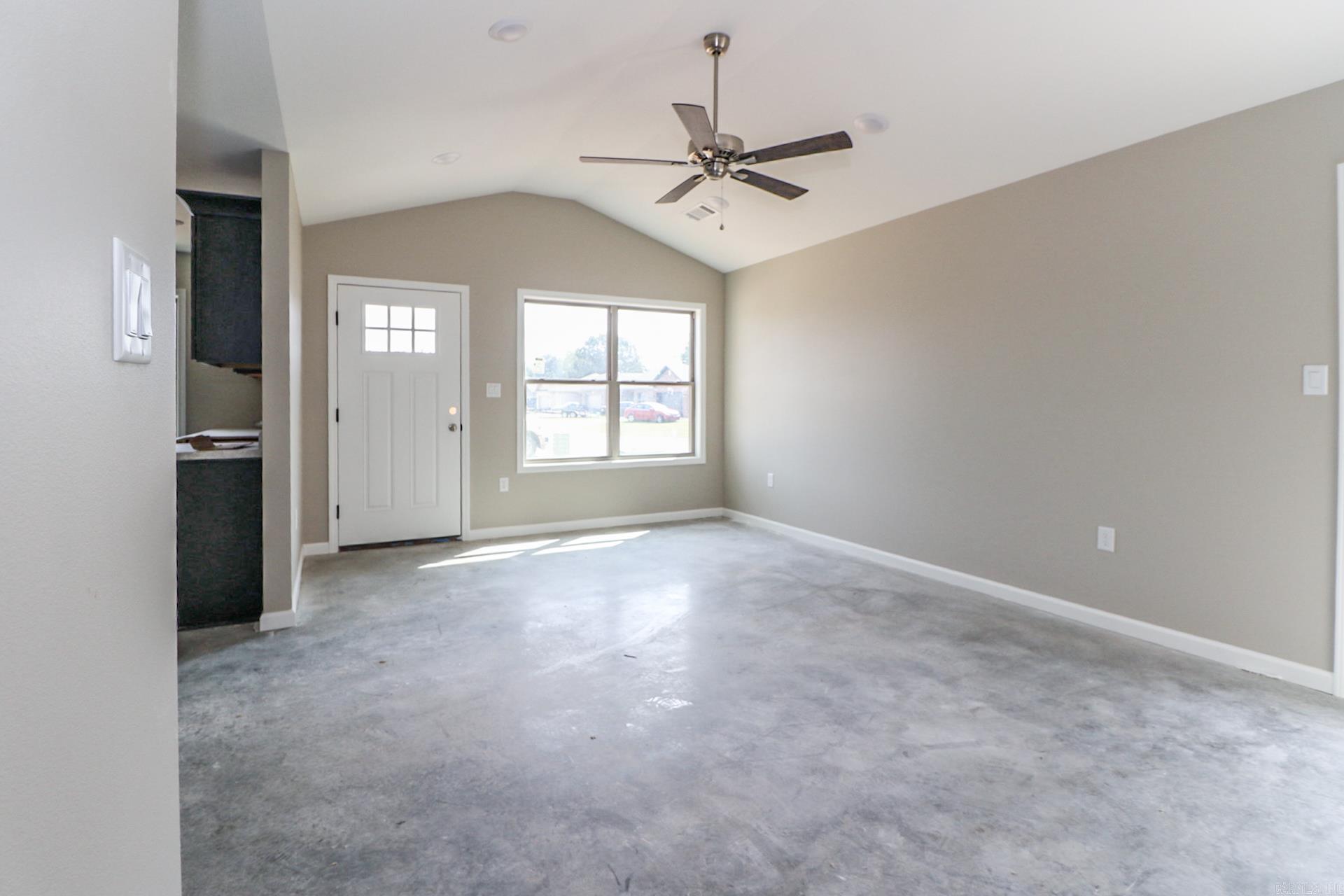 Lakewood Landing - Residential