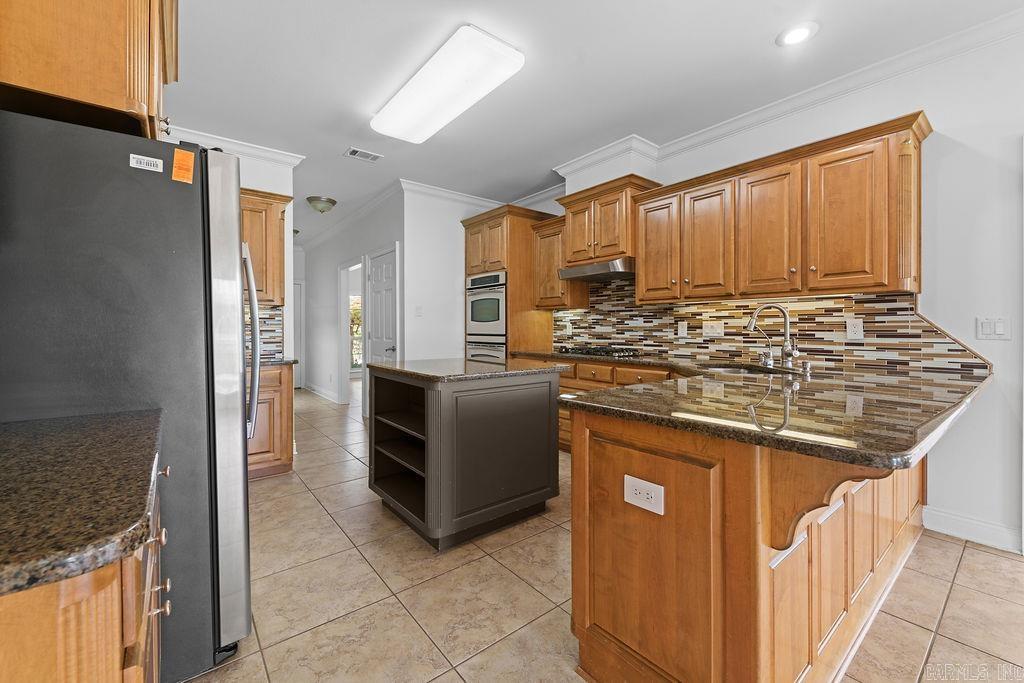 AUSTIN LAKES ON THE BAY ADDN - Residential