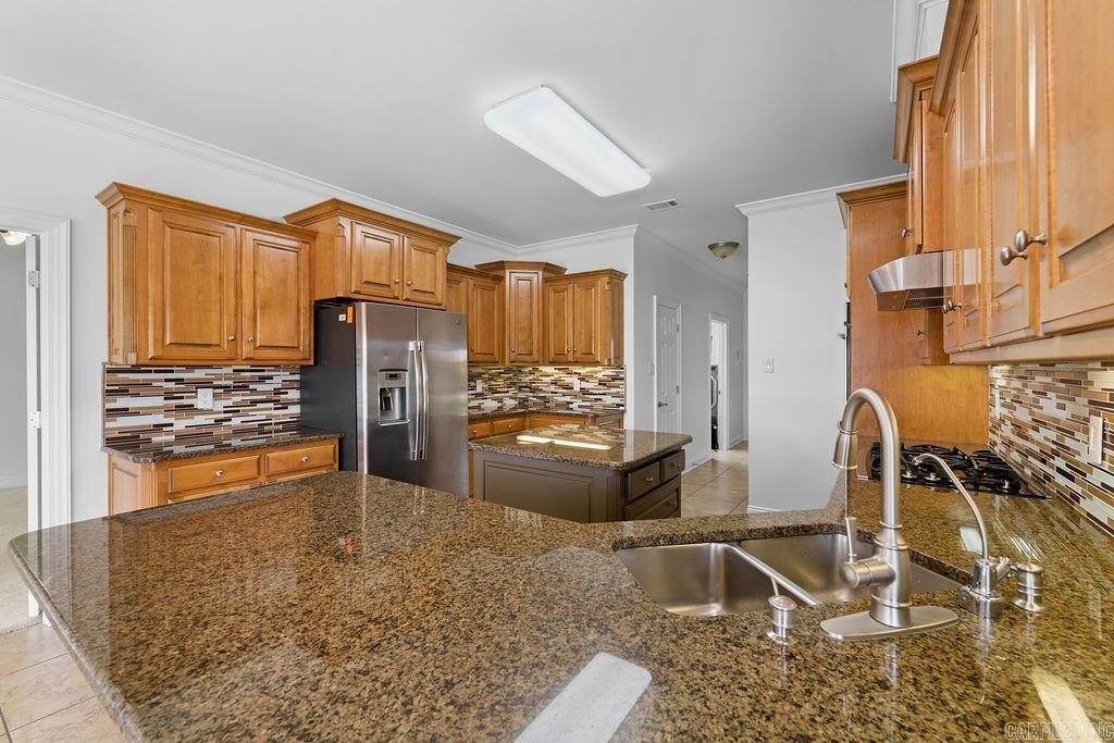 AUSTIN LAKES ON THE BAY ADDN - Residential