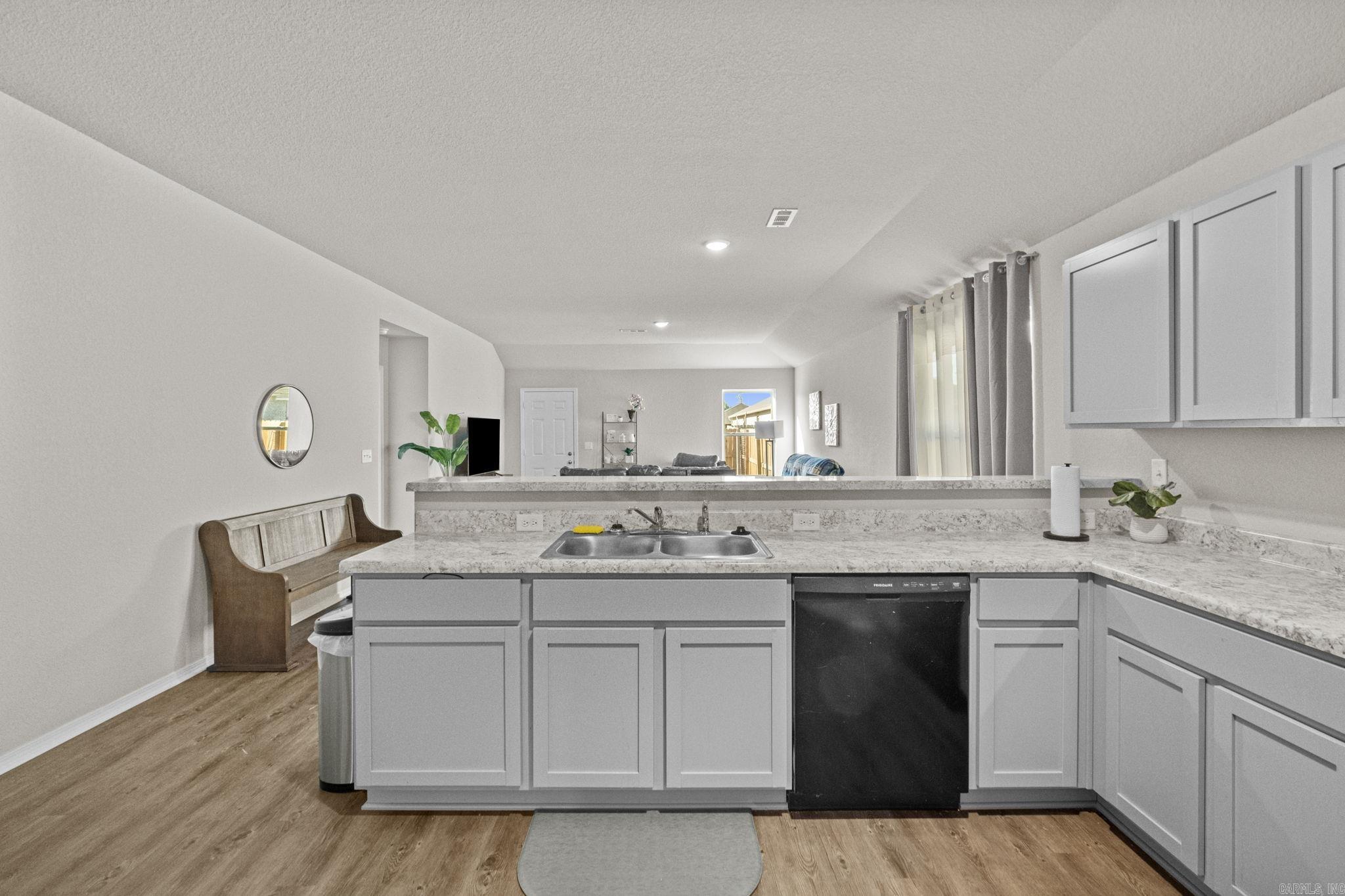 White Oaks - Residential