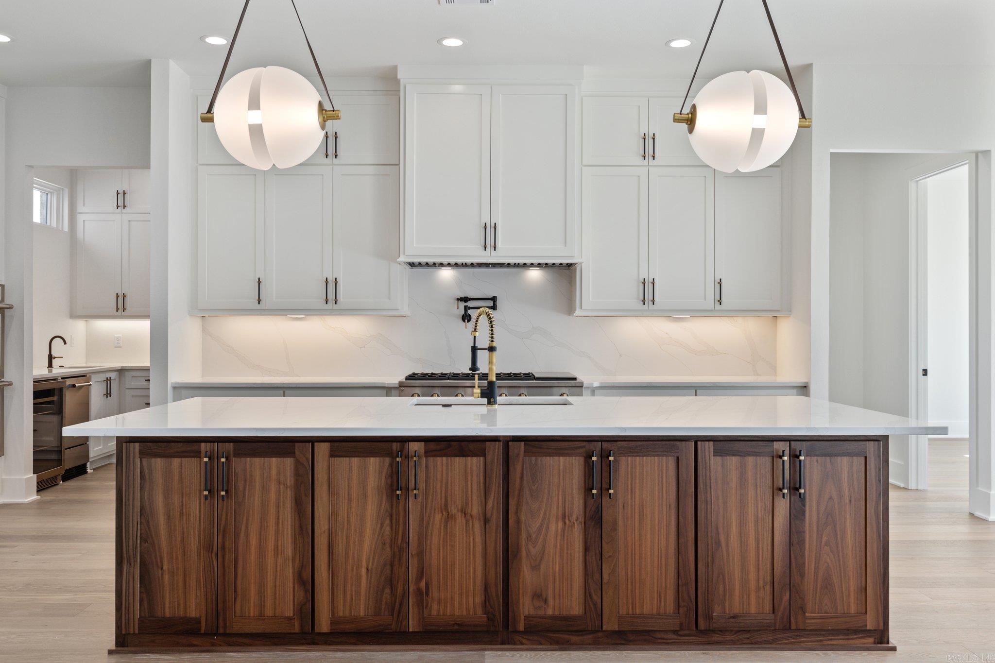 CHENAL VALLEY "FALSTONE COURT" - Residential