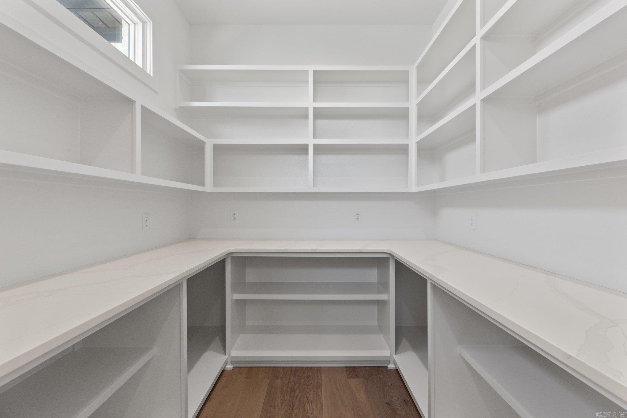 CHENAL VALLEY "FALSTONE COURT" - Residential