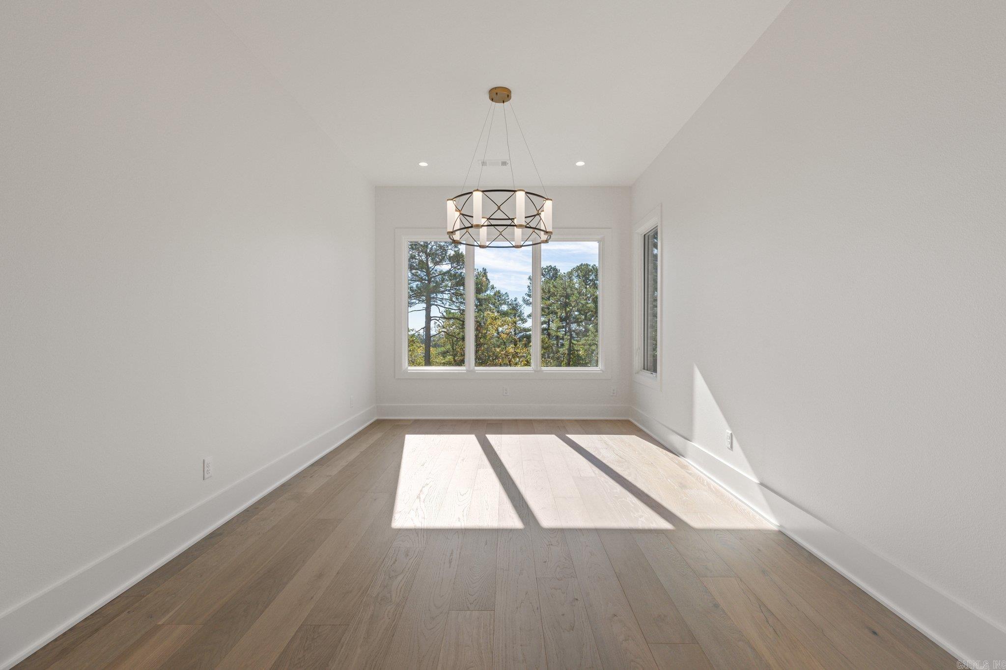 CHENAL VALLEY "FALSTONE COURT" - Residential