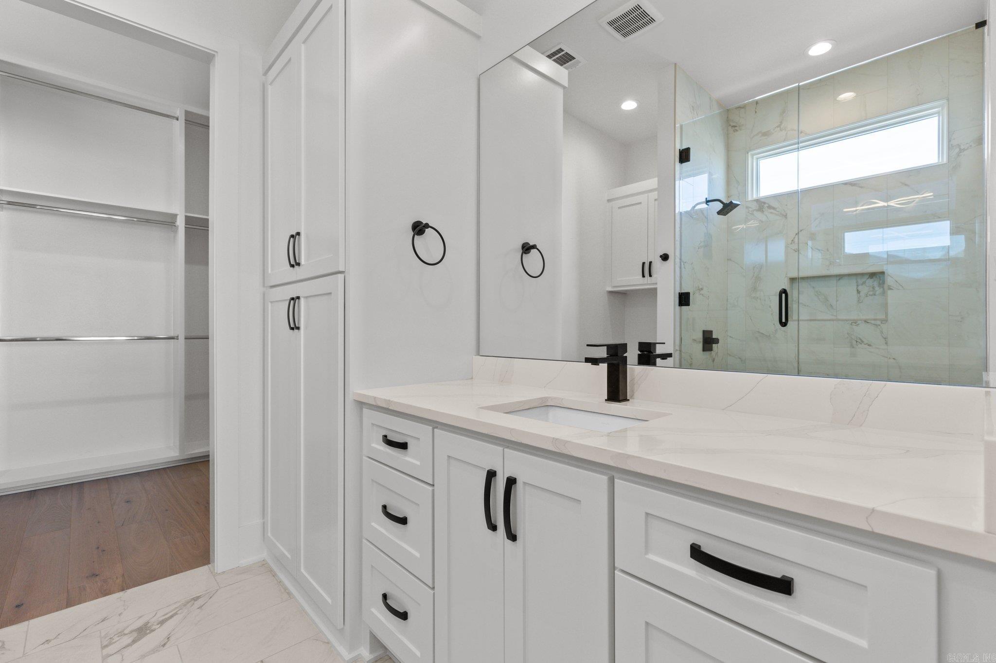 CHENAL VALLEY "FALSTONE COURT" - Residential