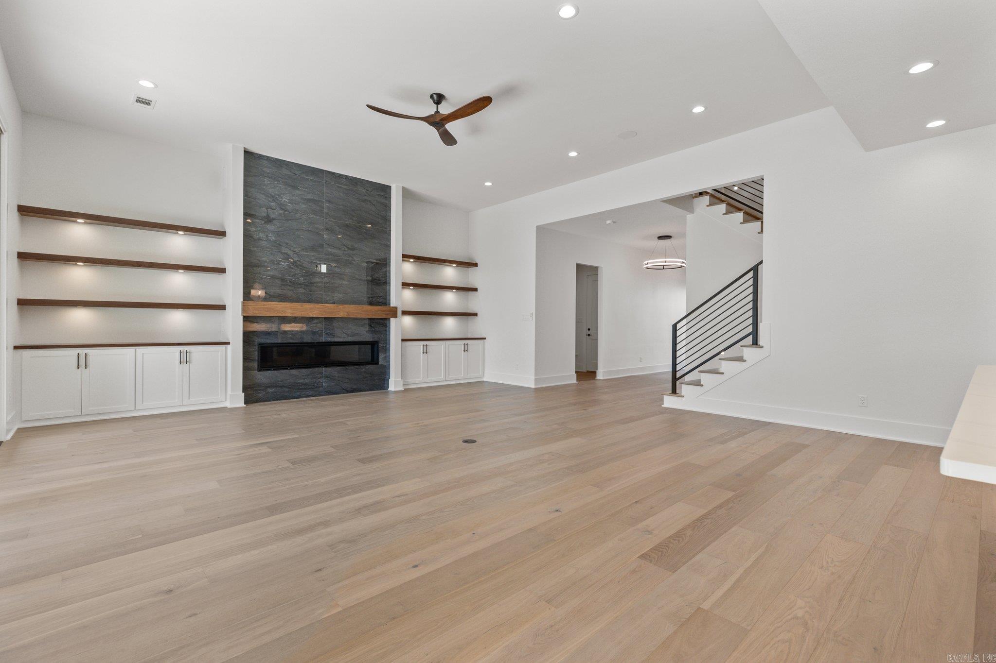 CHENAL VALLEY "FALSTONE COURT" - Residential