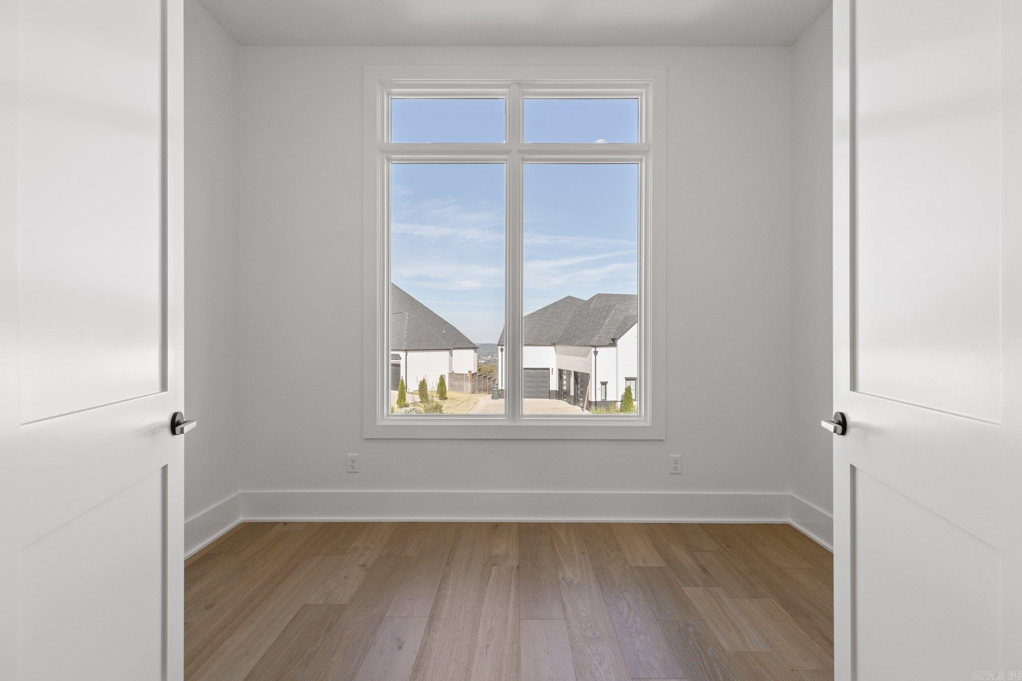 CHENAL VALLEY "FALSTONE COURT" - Residential