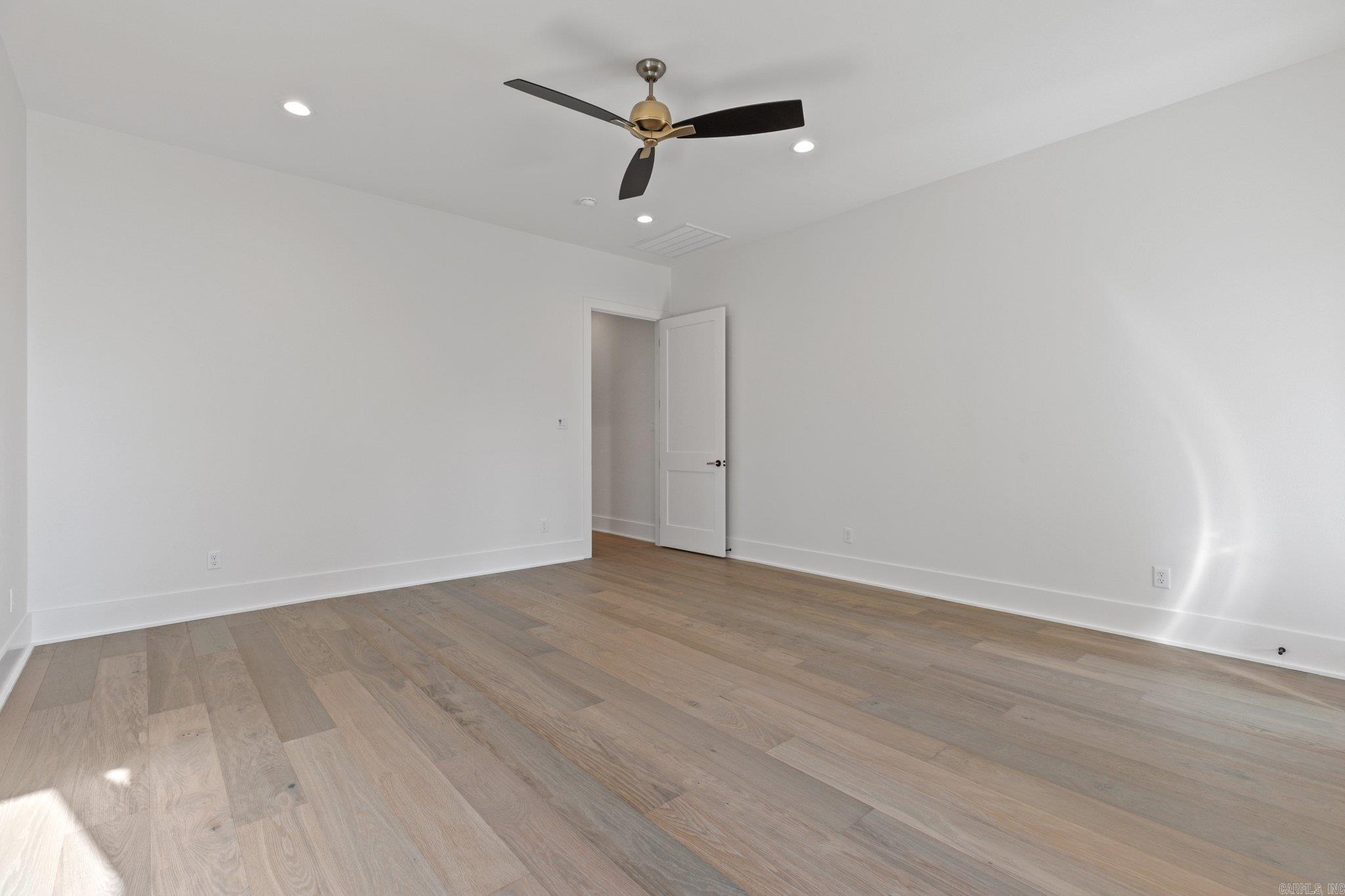 CHENAL VALLEY "FALSTONE COURT" - Residential