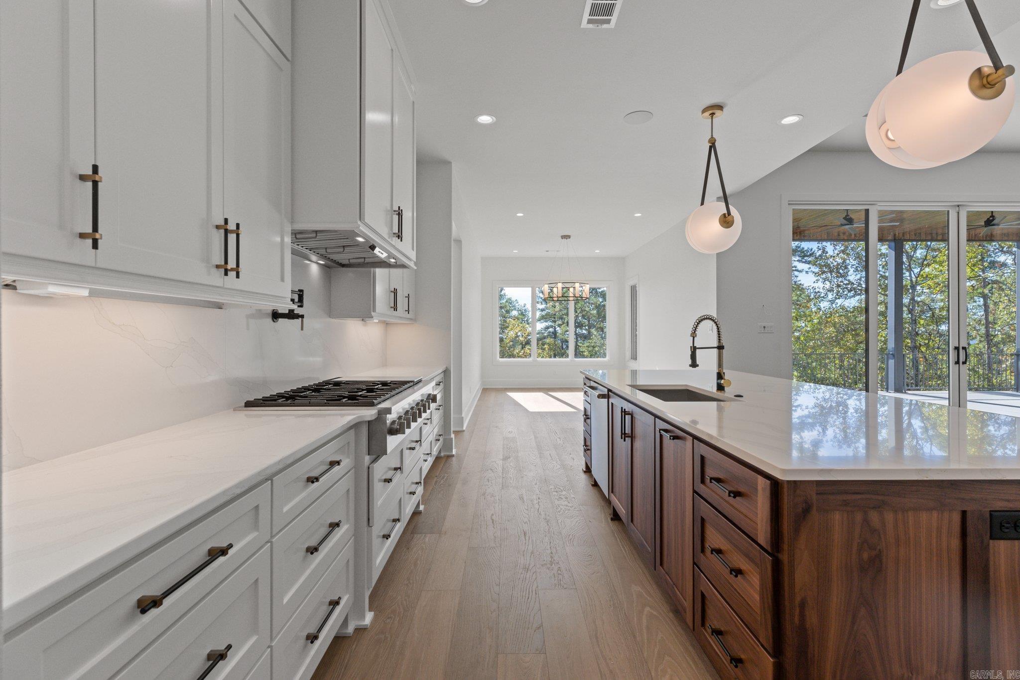 CHENAL VALLEY "FALSTONE COURT" - Residential