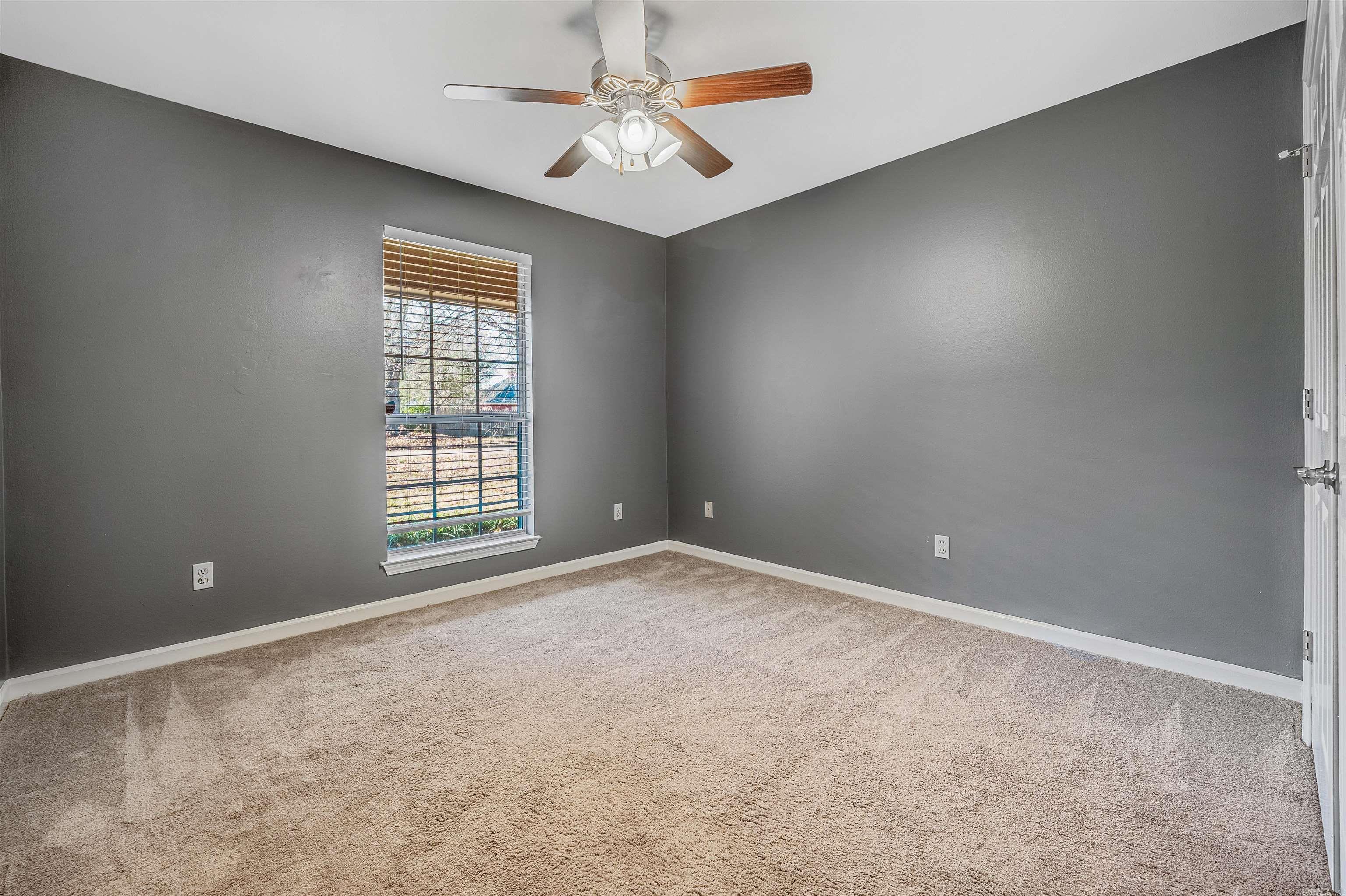 DEER PARK - Residential