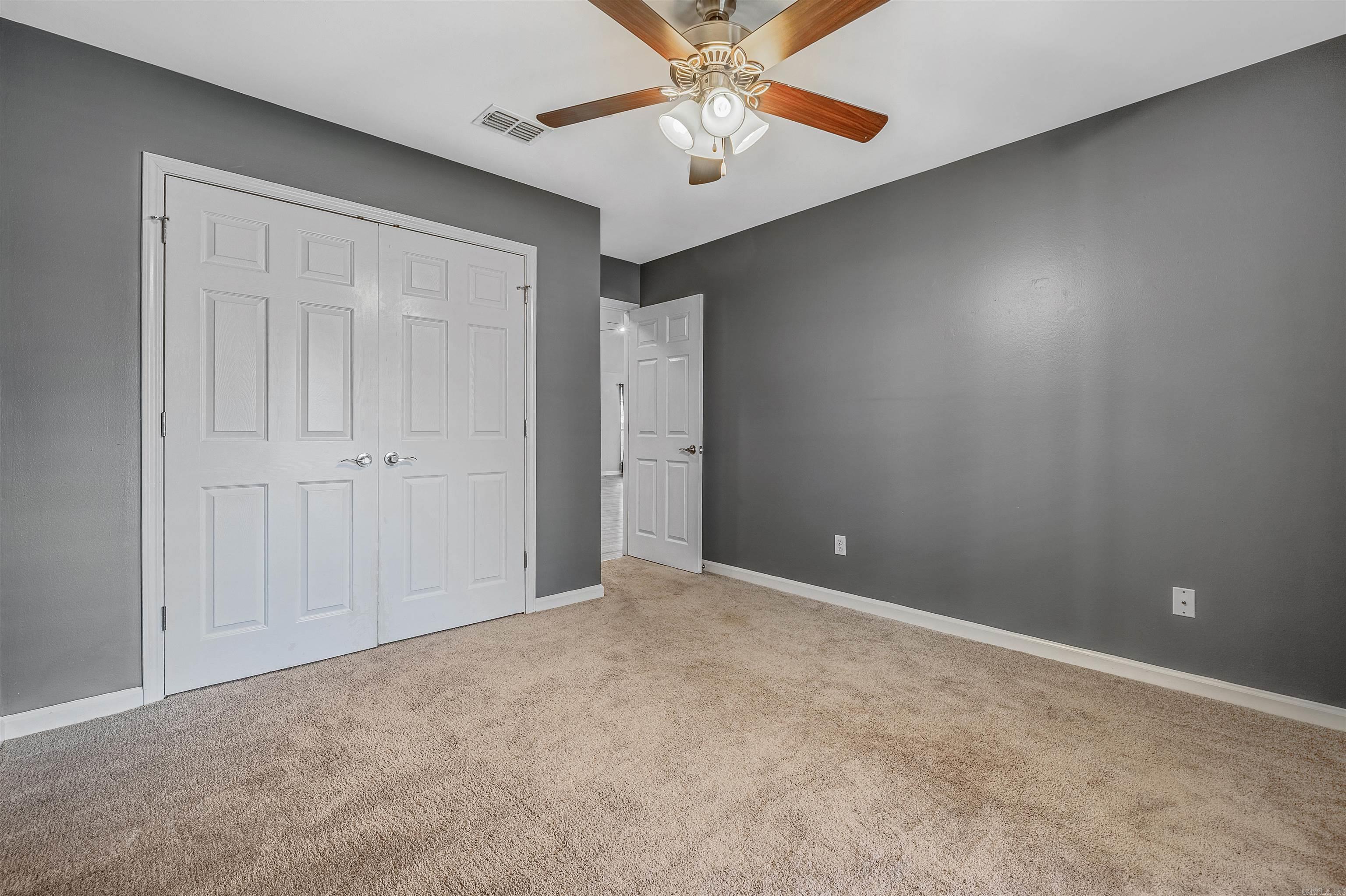 DEER PARK - Residential