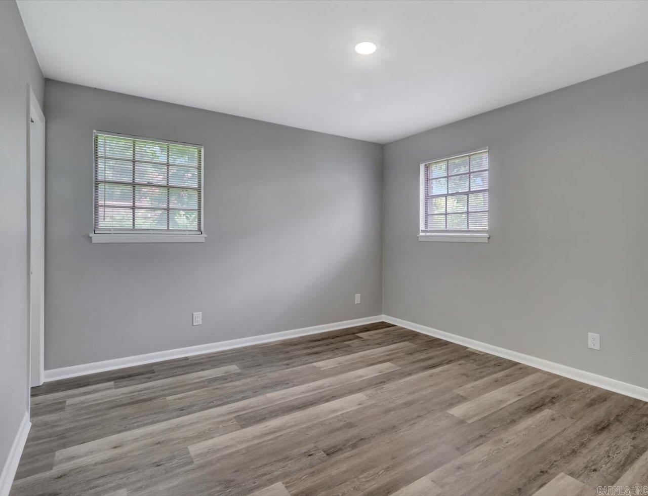 MEADOW LARK - Residential