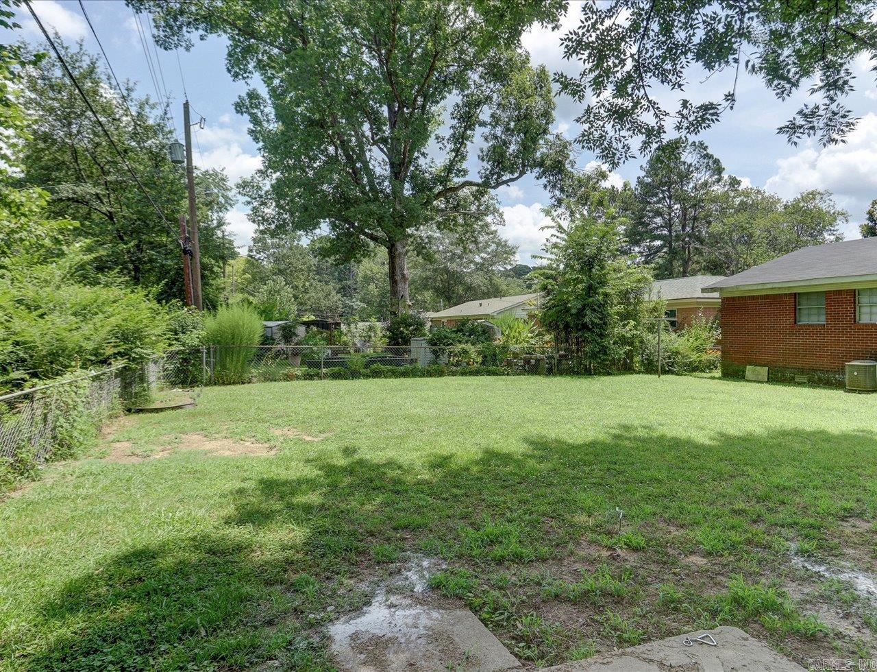 MEADOW LARK - Residential