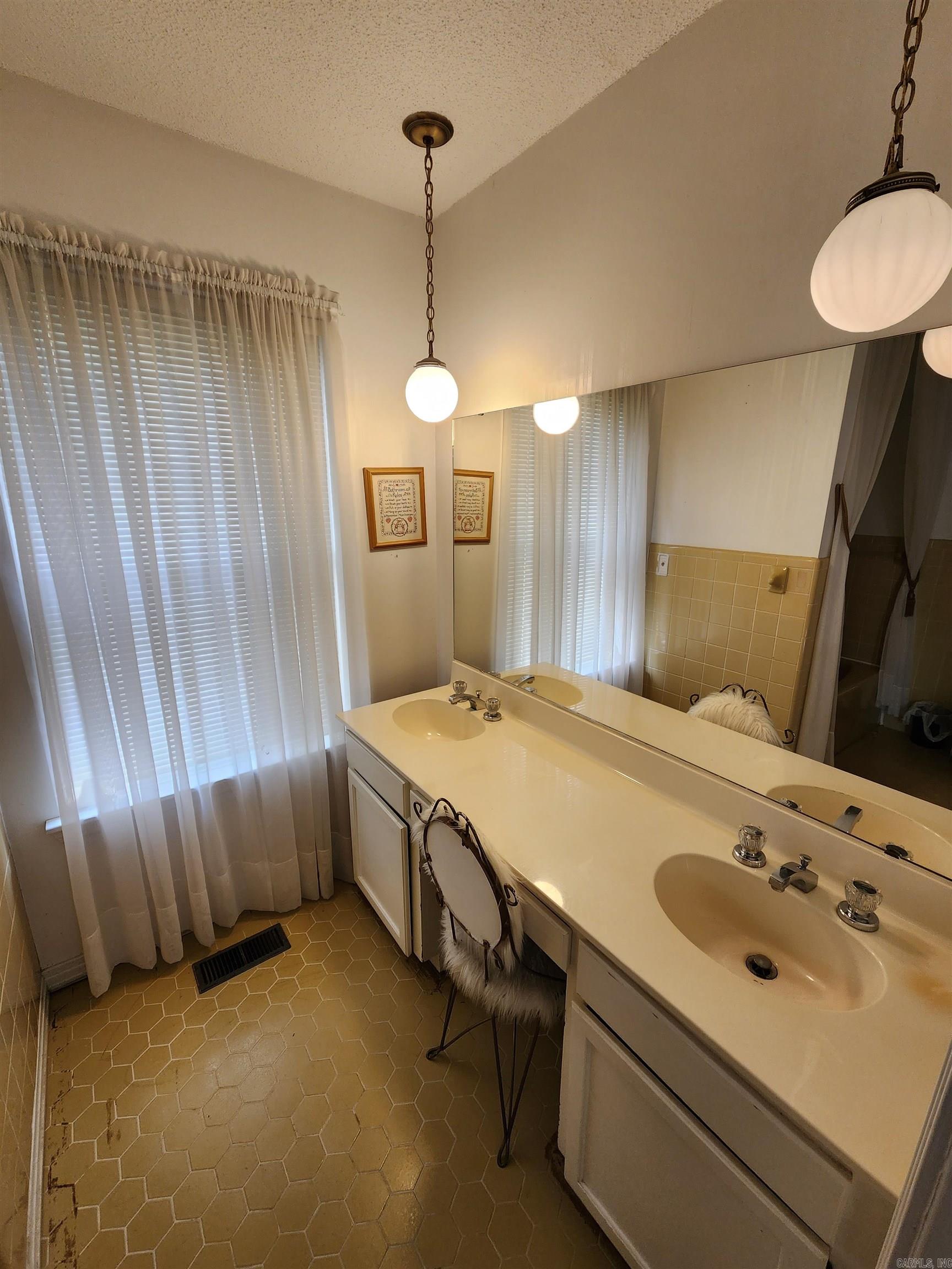 PARK HILL - Residential