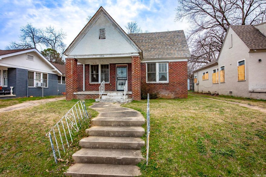 3 bedroom 1 bathroom home in a great location with renovations already underway. Previously tenant occupied and ready for a new owner to complete the remodel. Excellent opportunity for investors or buyers looking to build equity. Sold AS-IS.