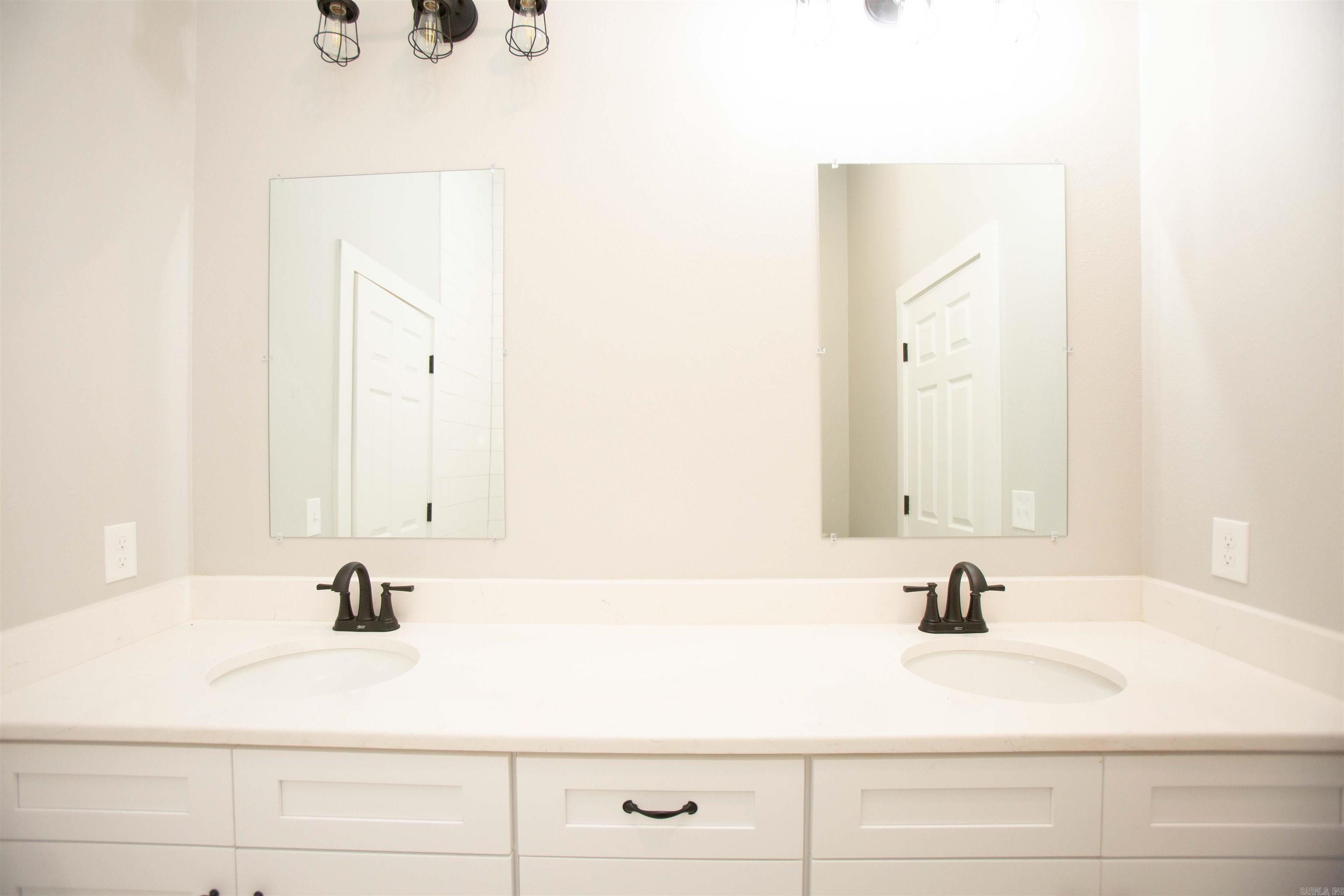 Centenial - Residential Lease