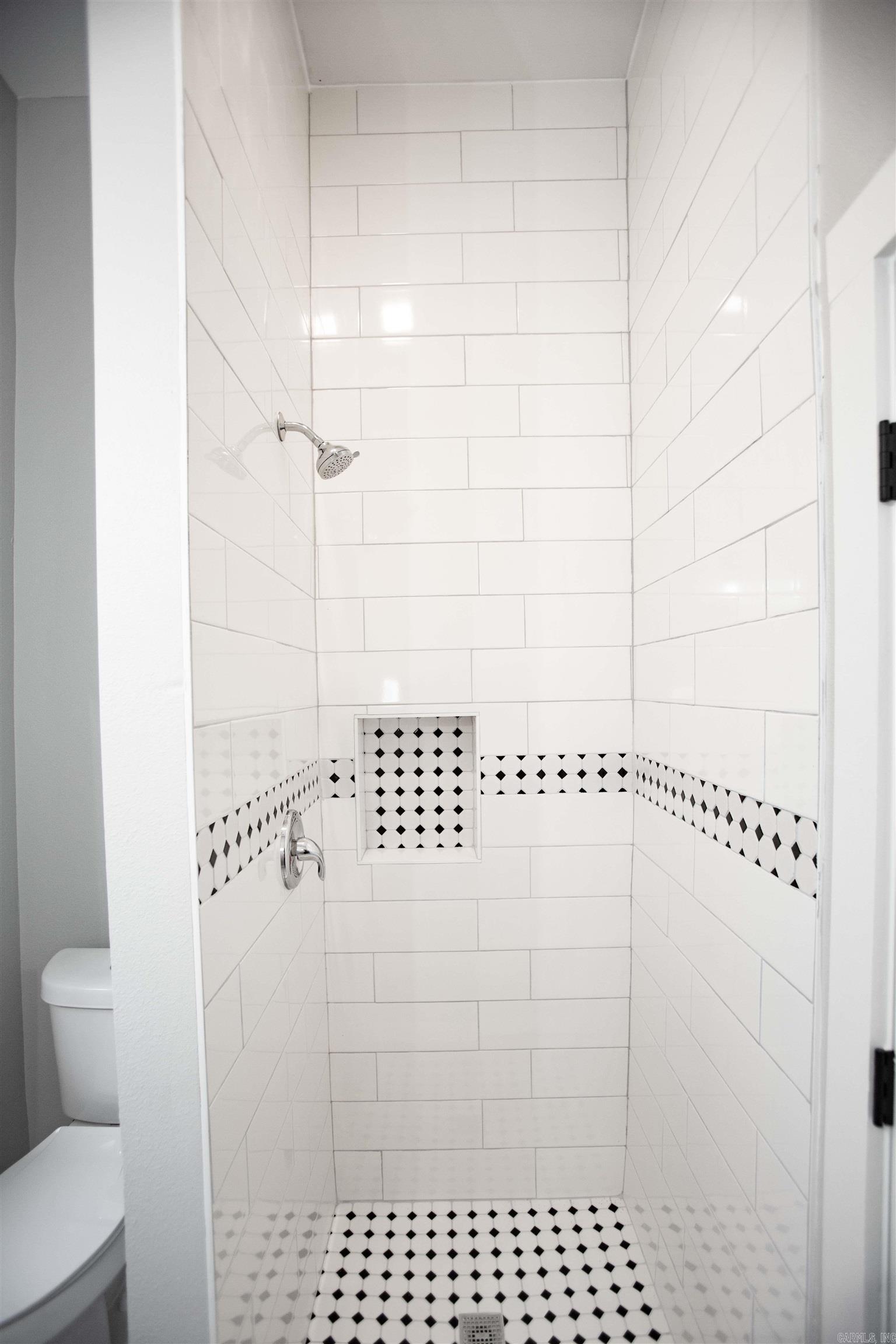 Centenial - Residential Lease