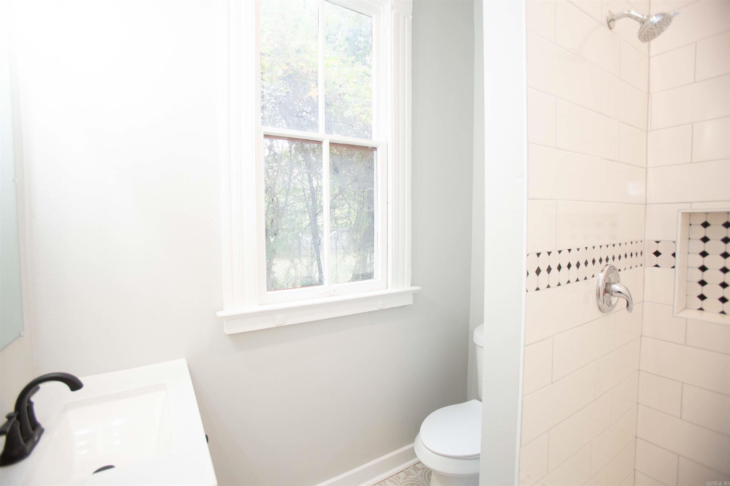 Centenial - Residential Lease