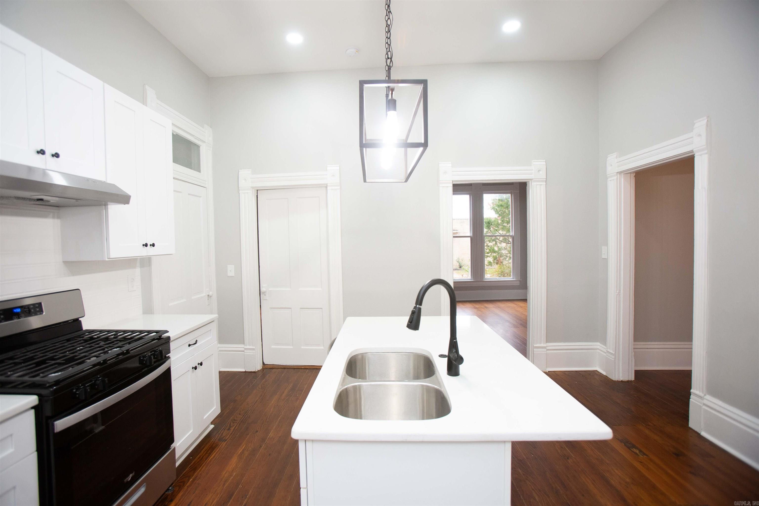 Centenial - Residential Lease