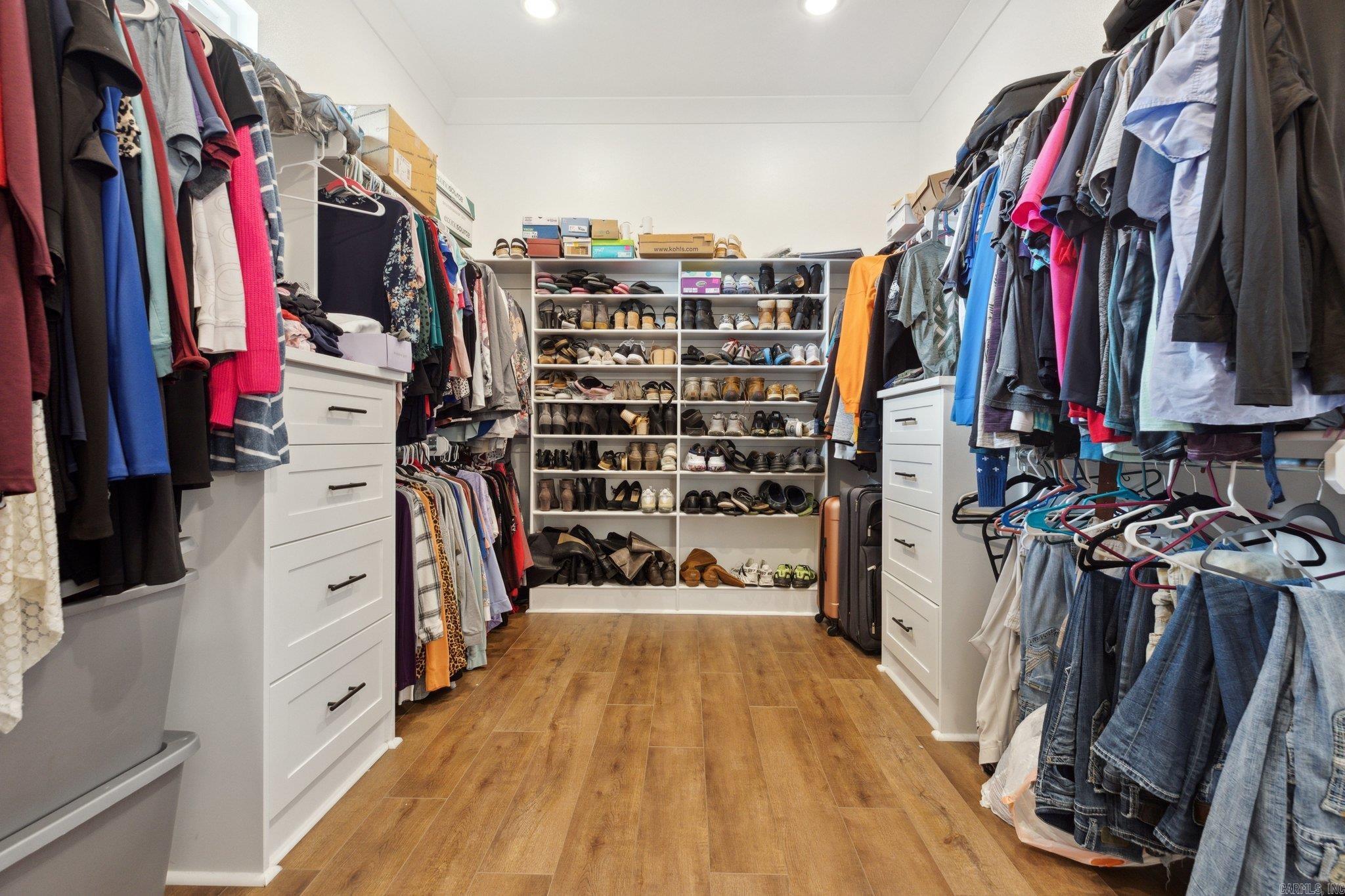 FIELDS OF HURRICANE LAKE ESTATES - Residential