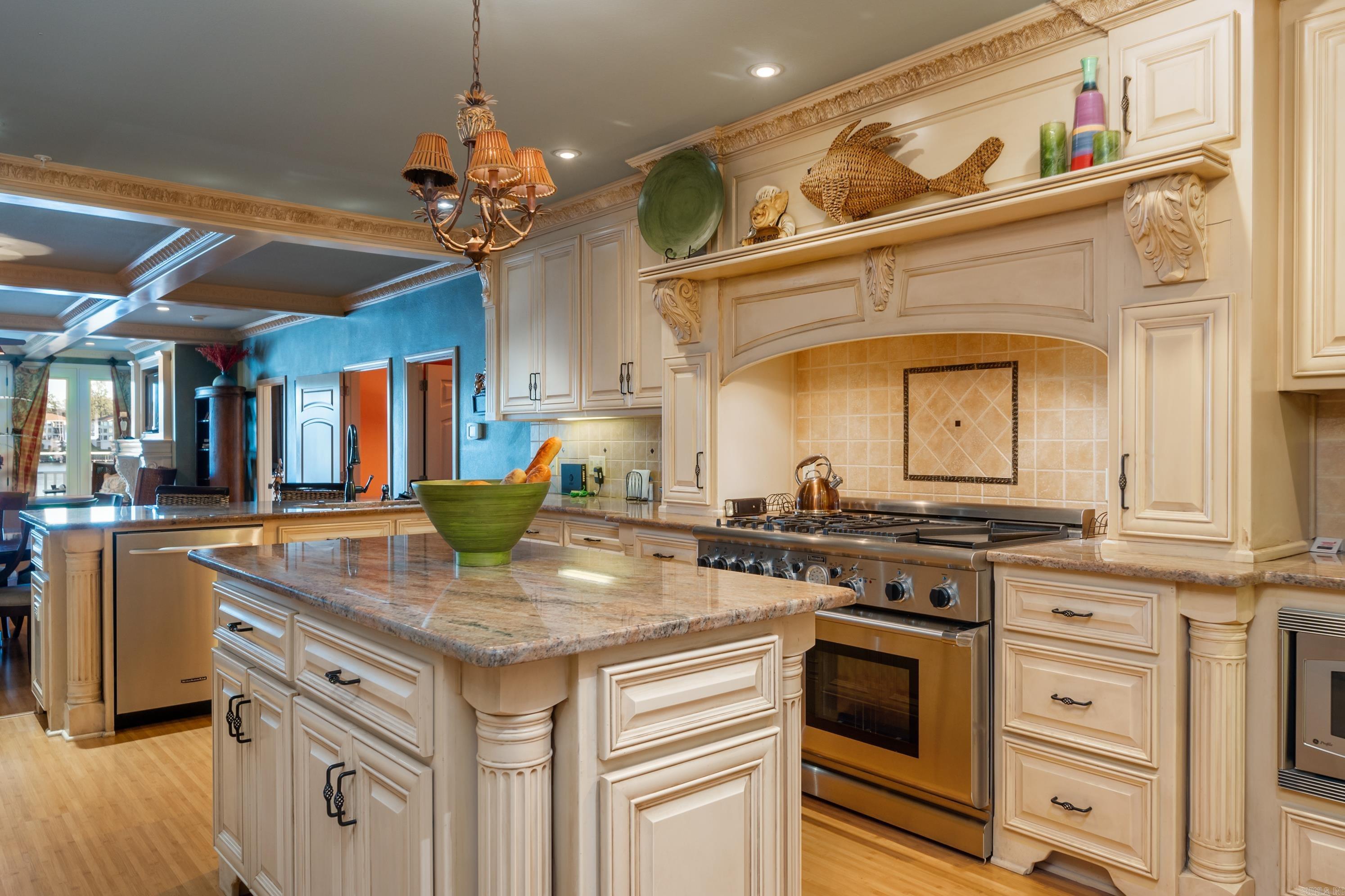 FIESTA BAY HPR - Residential