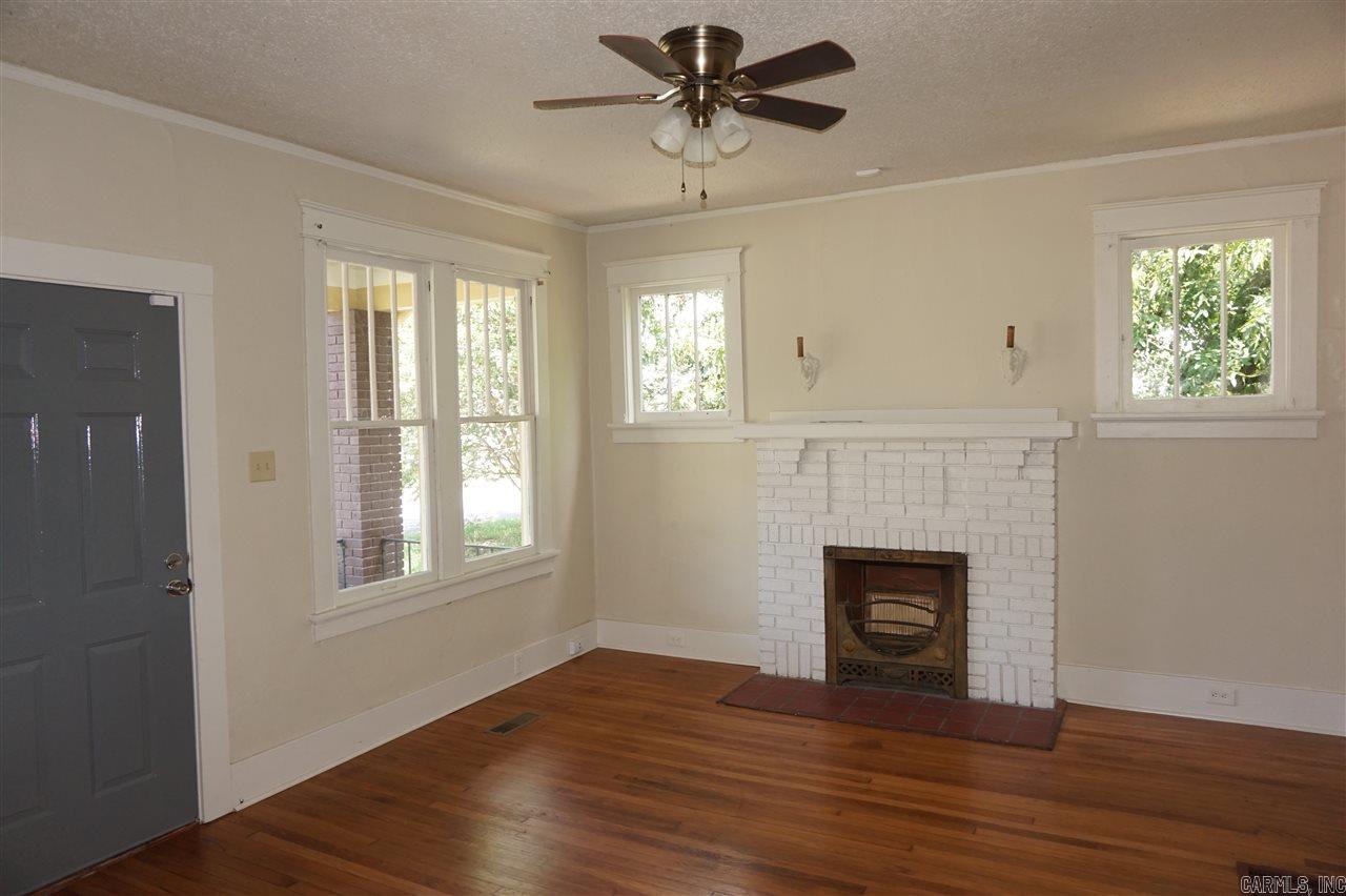 Quapaw Quarter - Residential Lease