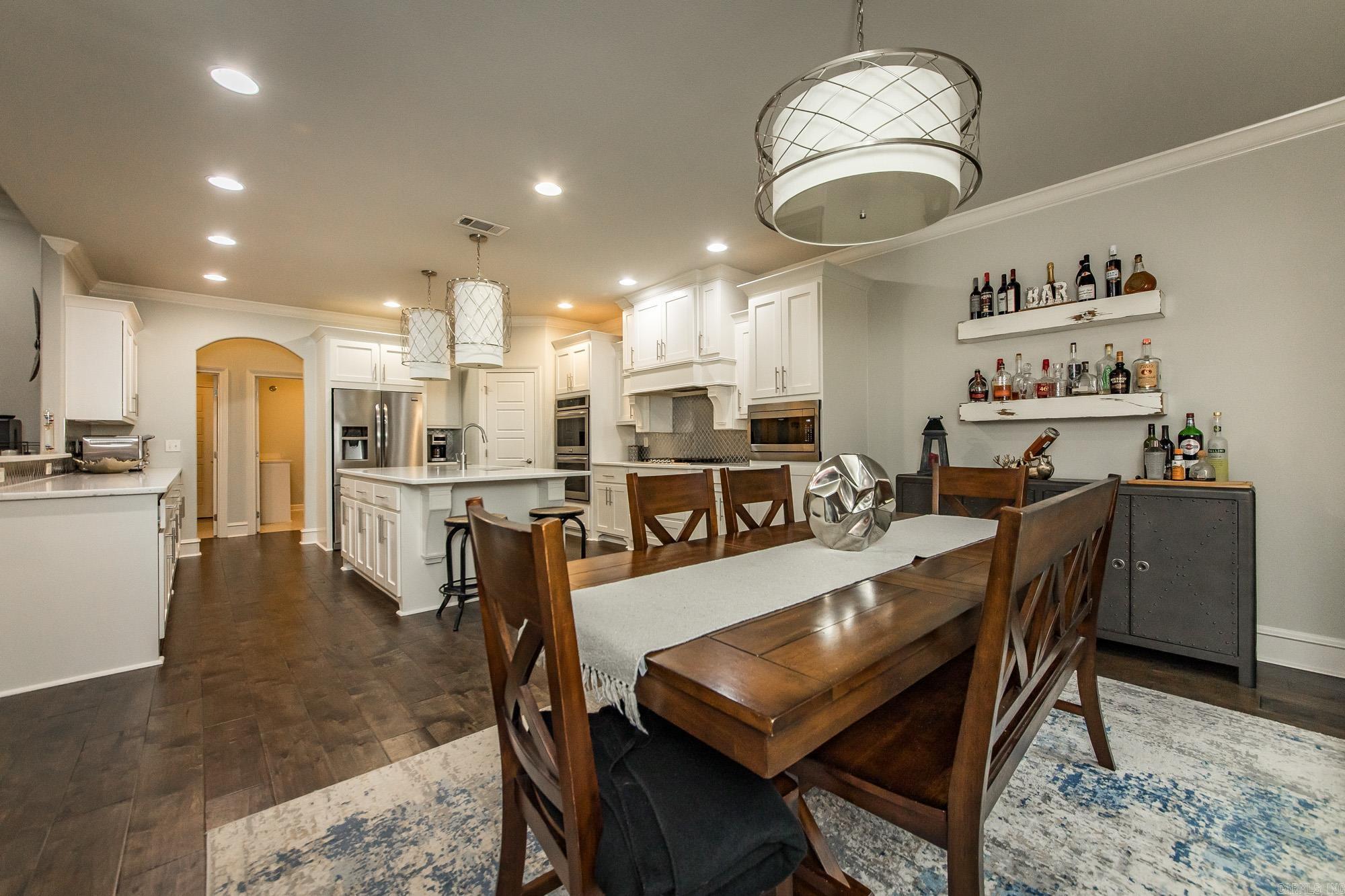 CHENAL VALLEY "MIRAMAR PLACE" - Residential