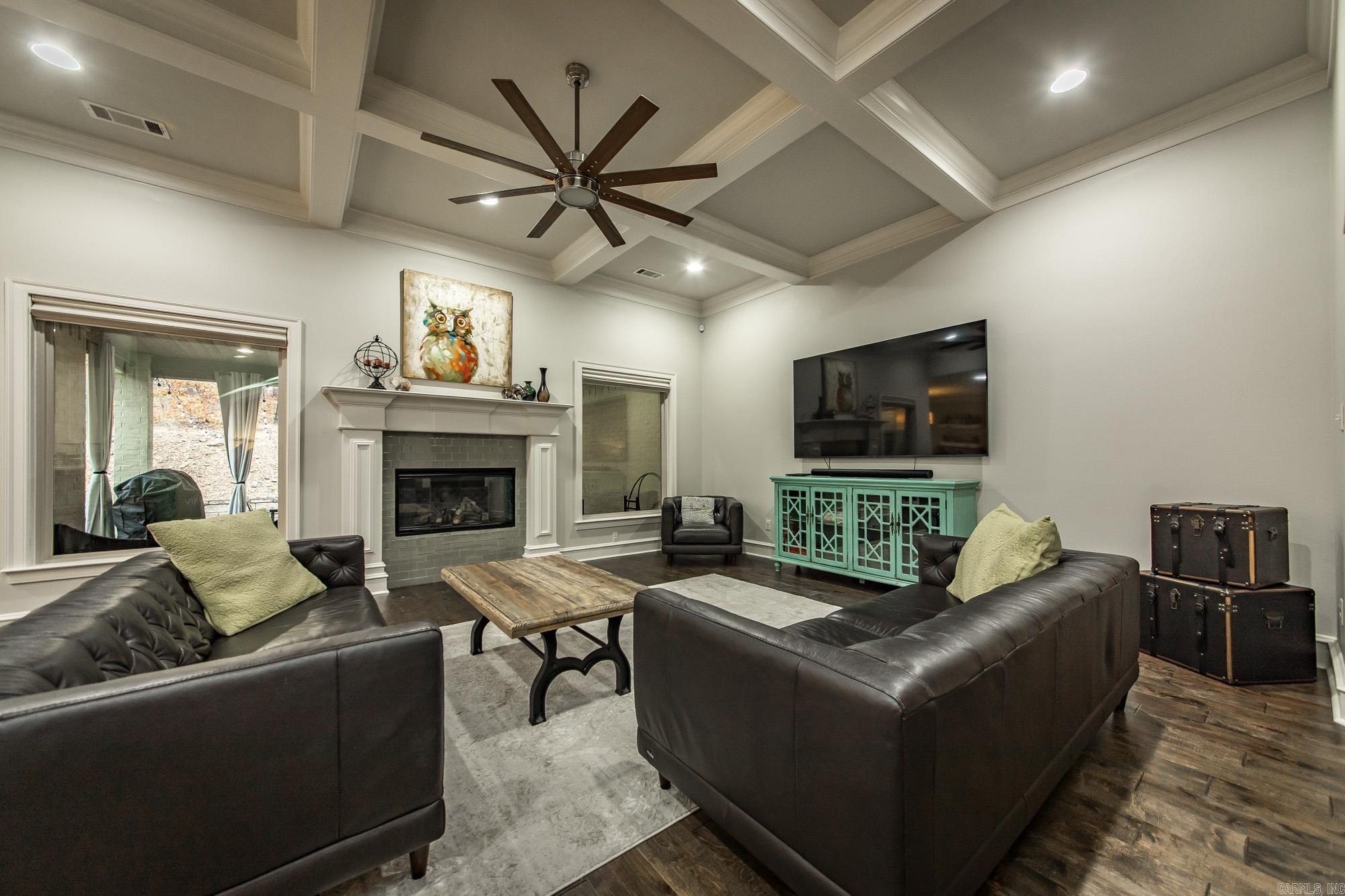 CHENAL VALLEY "MIRAMAR PLACE" - Residential