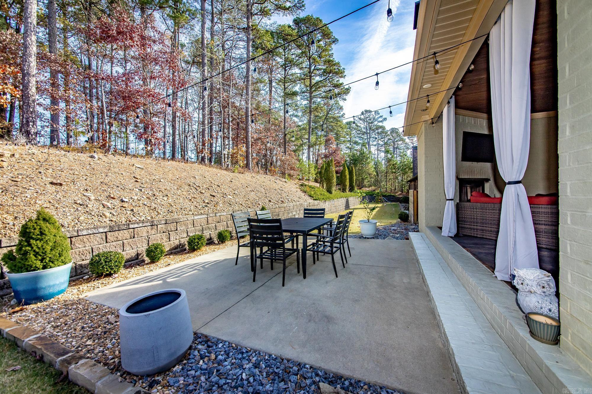 CHENAL VALLEY "MIRAMAR PLACE" - Residential