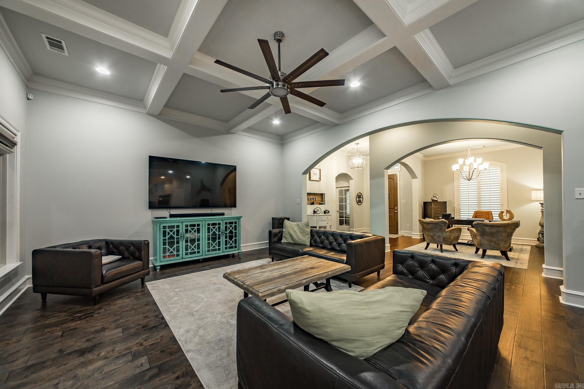 CHENAL VALLEY "MIRAMAR PLACE" - Residential