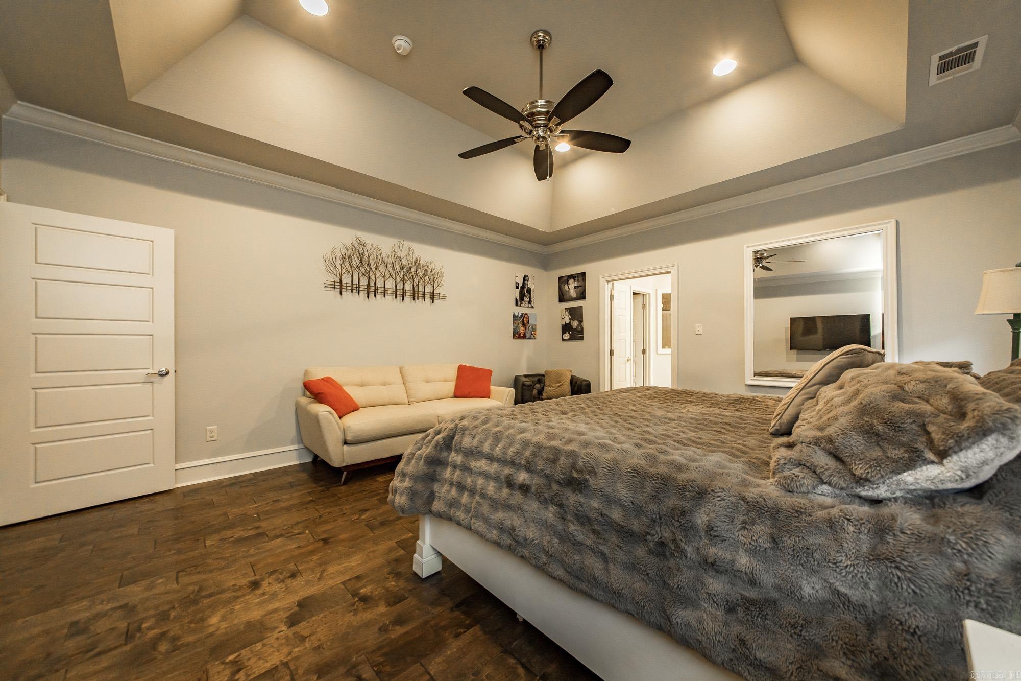 CHENAL VALLEY "MIRAMAR PLACE" - Residential