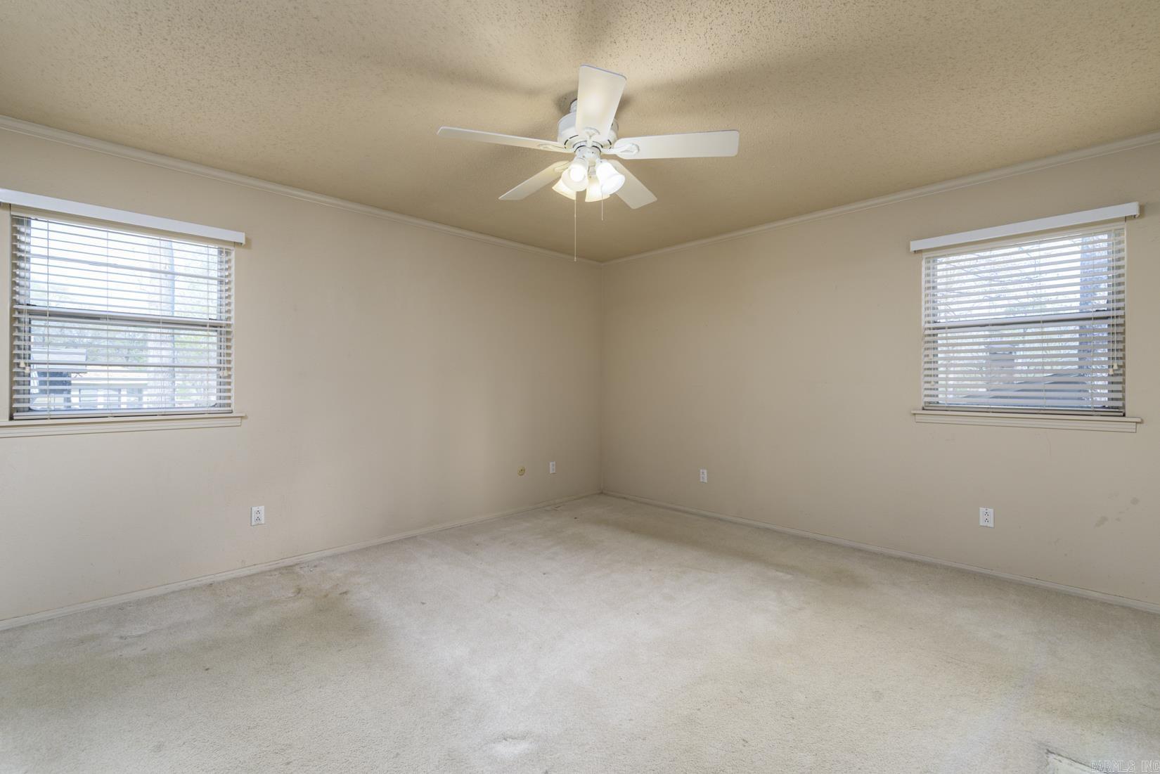 PLEASANT TREE - Residential