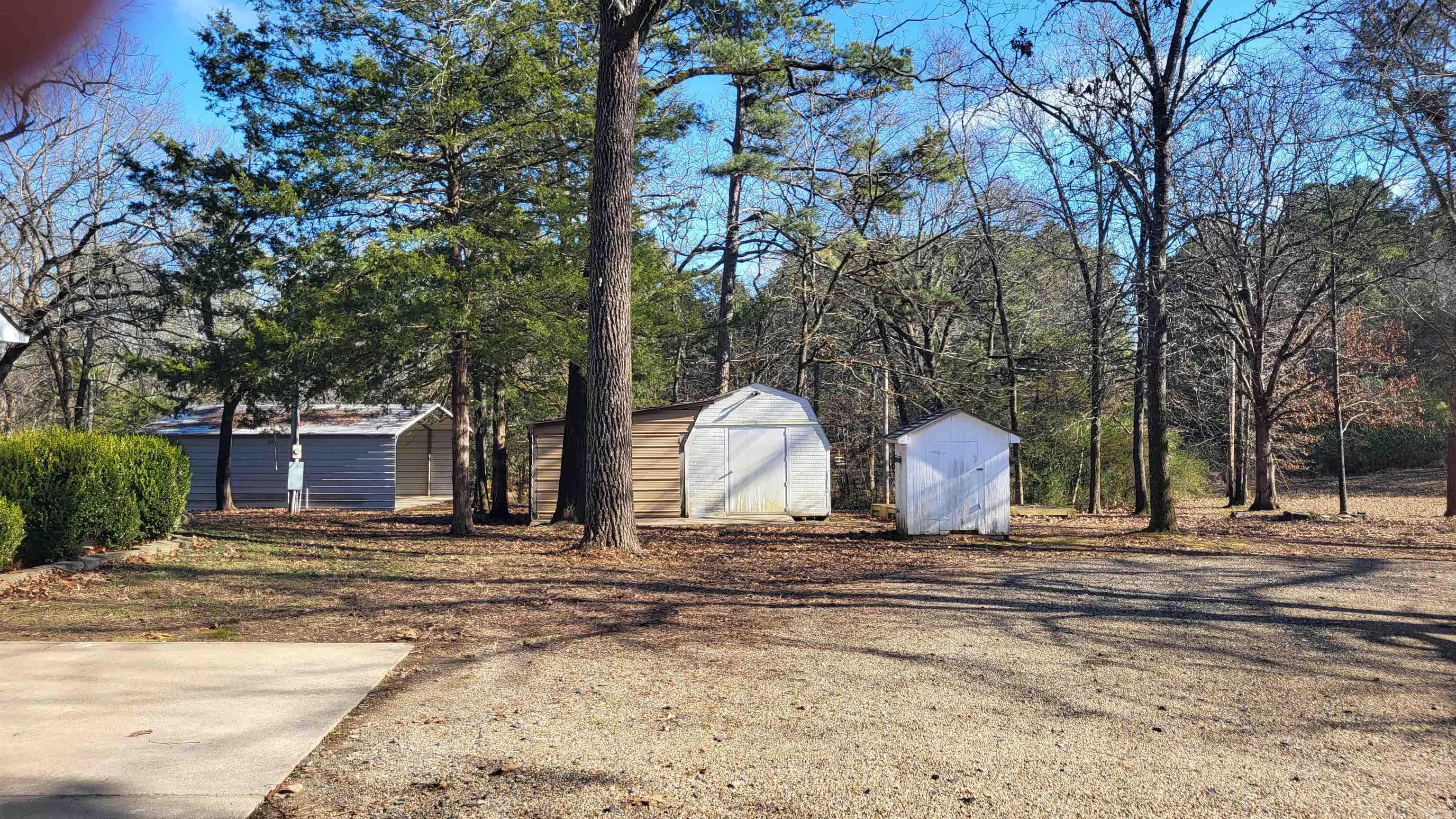 PINE HILLS - Residential