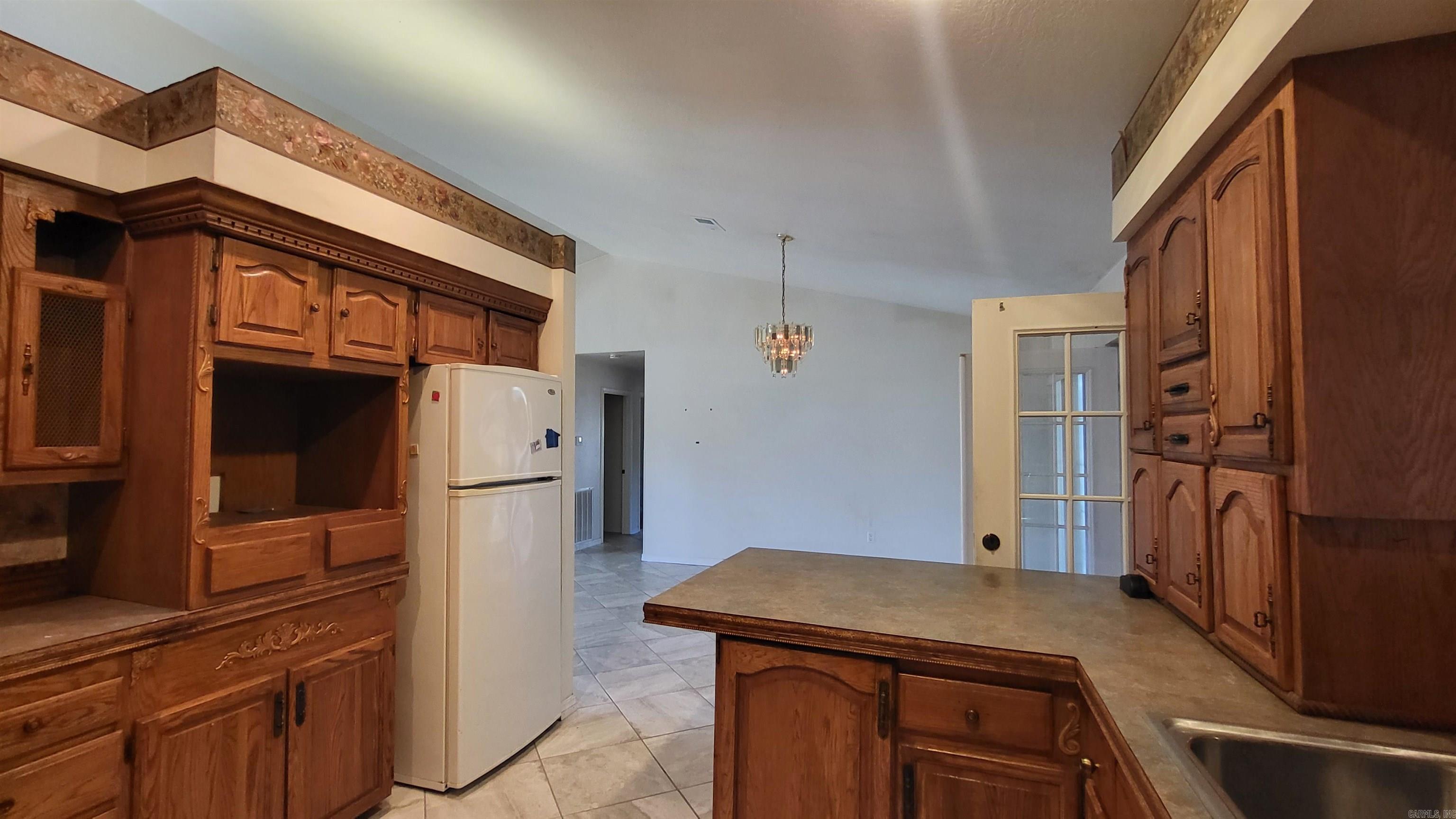 PINE HILLS - Residential