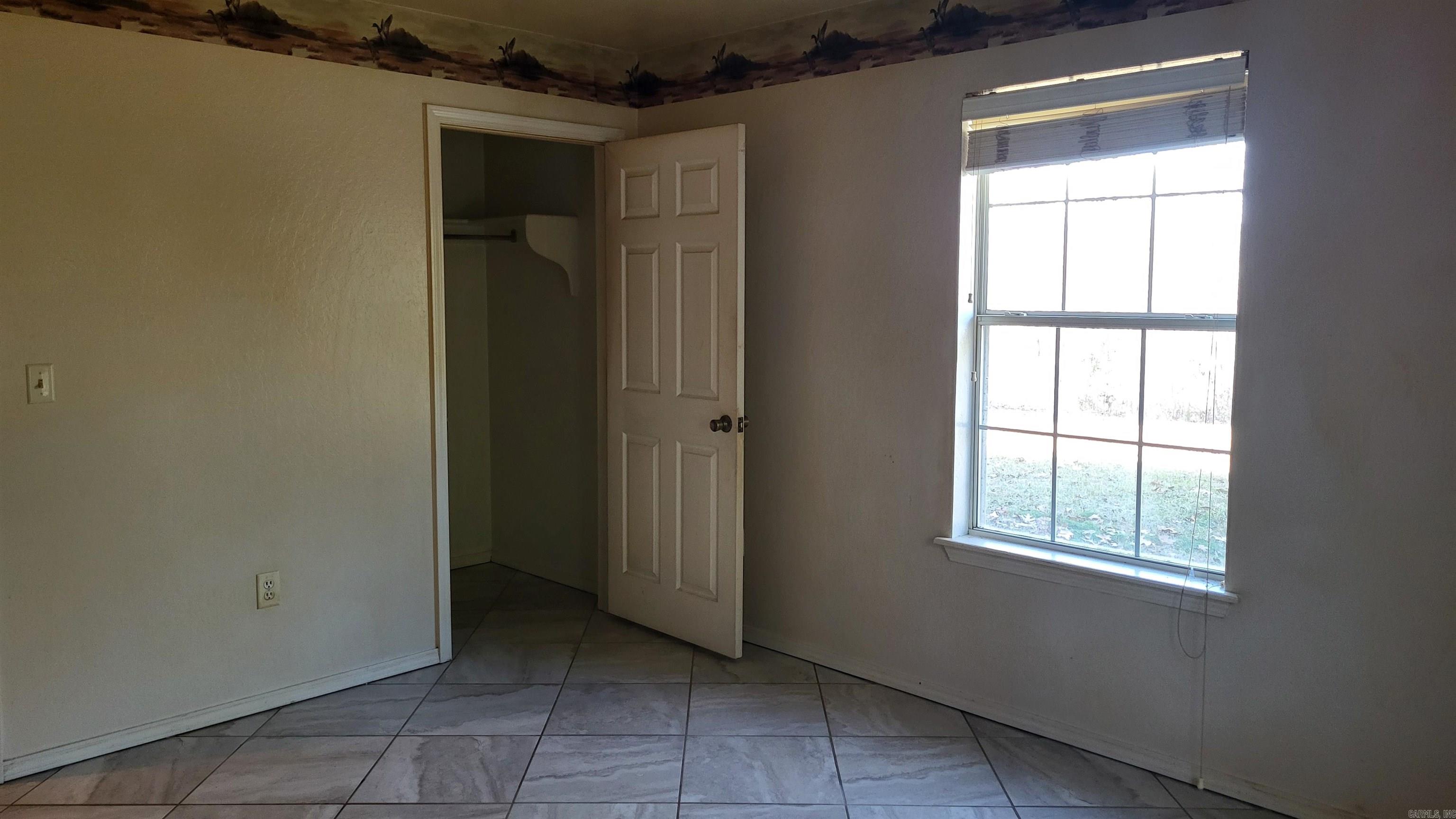 PINE HILLS - Residential