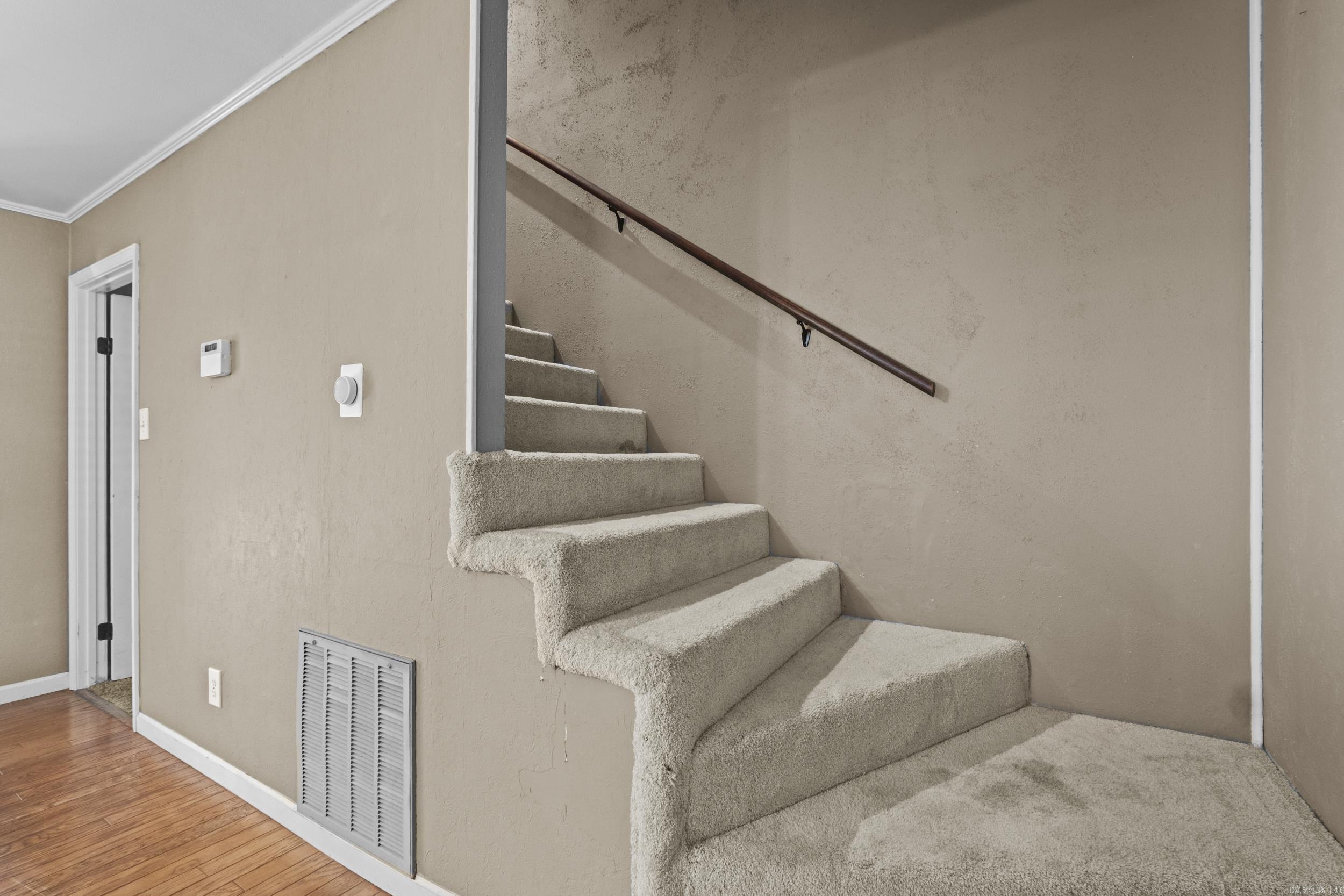 GREEN HILLS - Residential