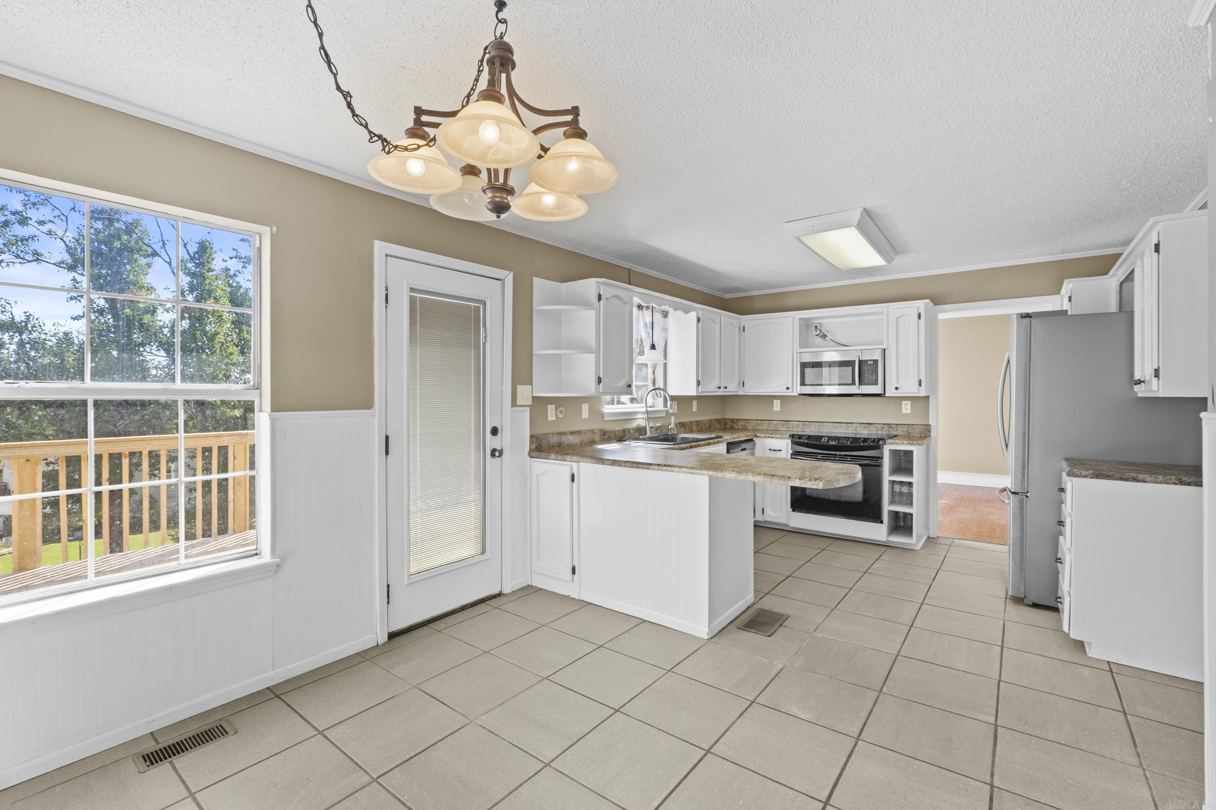 GREEN HILLS - Residential