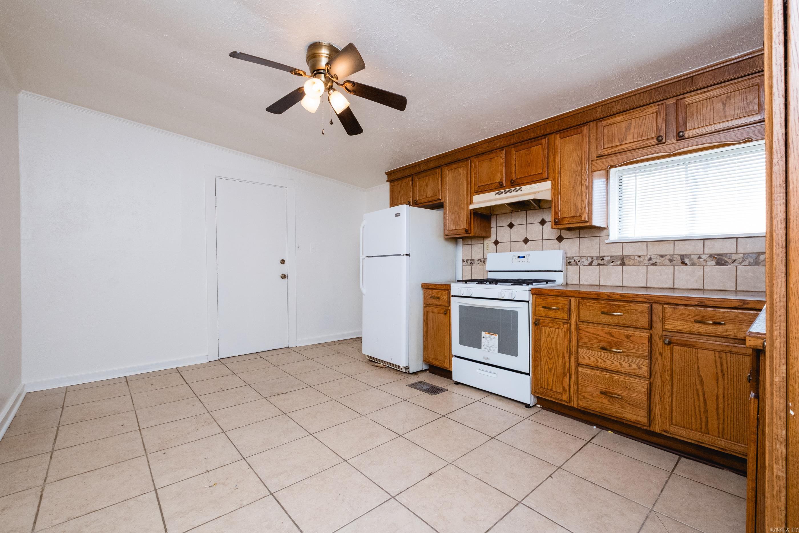 HAMILTON & BRACK - Residential