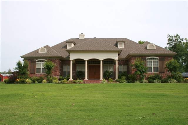 Lincoln Terrace - Residential