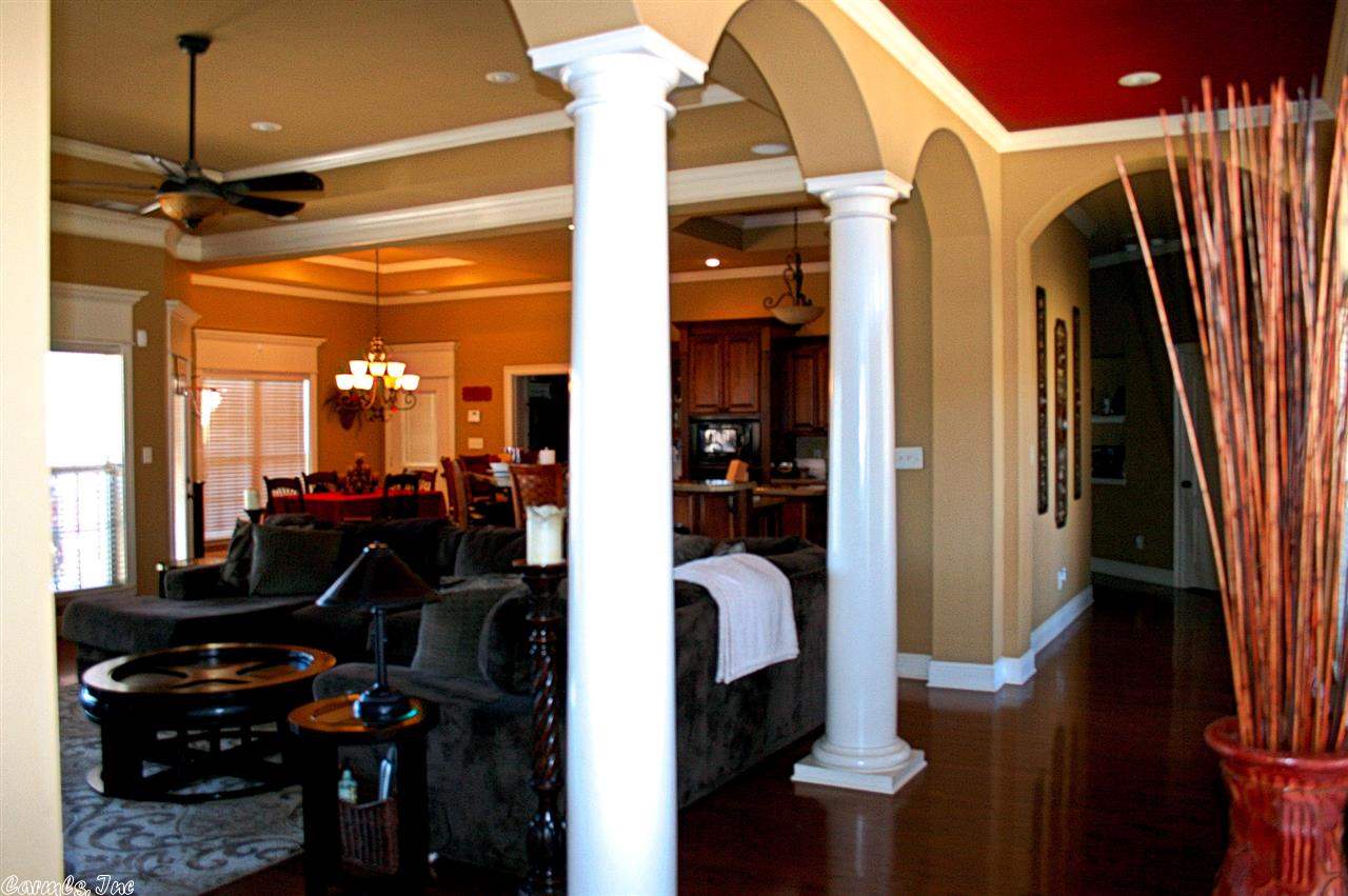 Lincoln Terrace - Residential