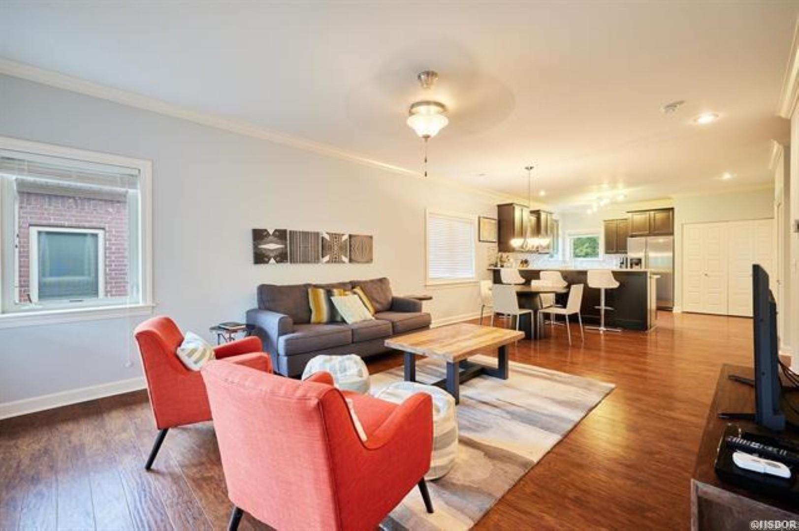 Pier 70 Condominiums - Residential