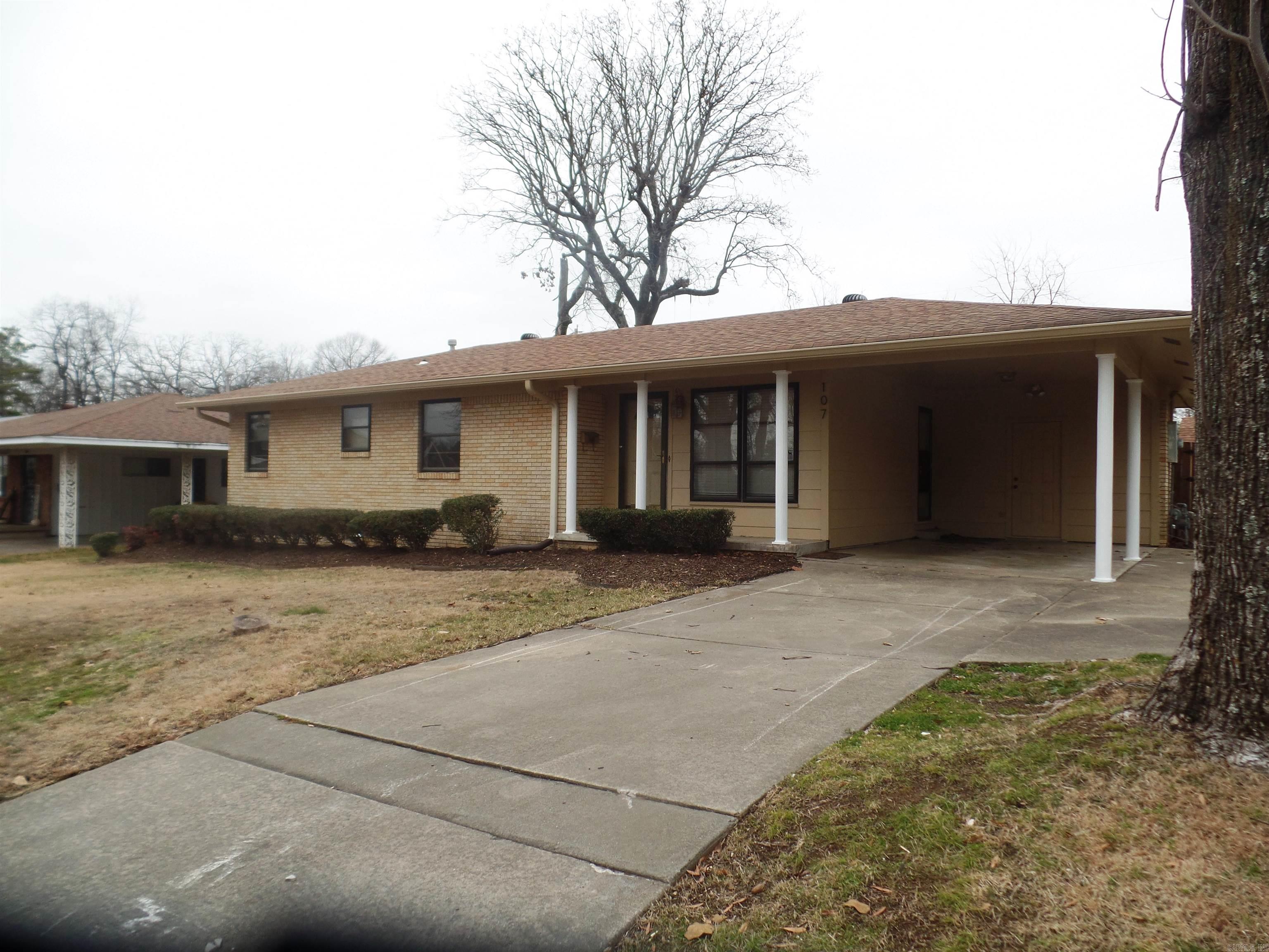 Collins - Residential Lease