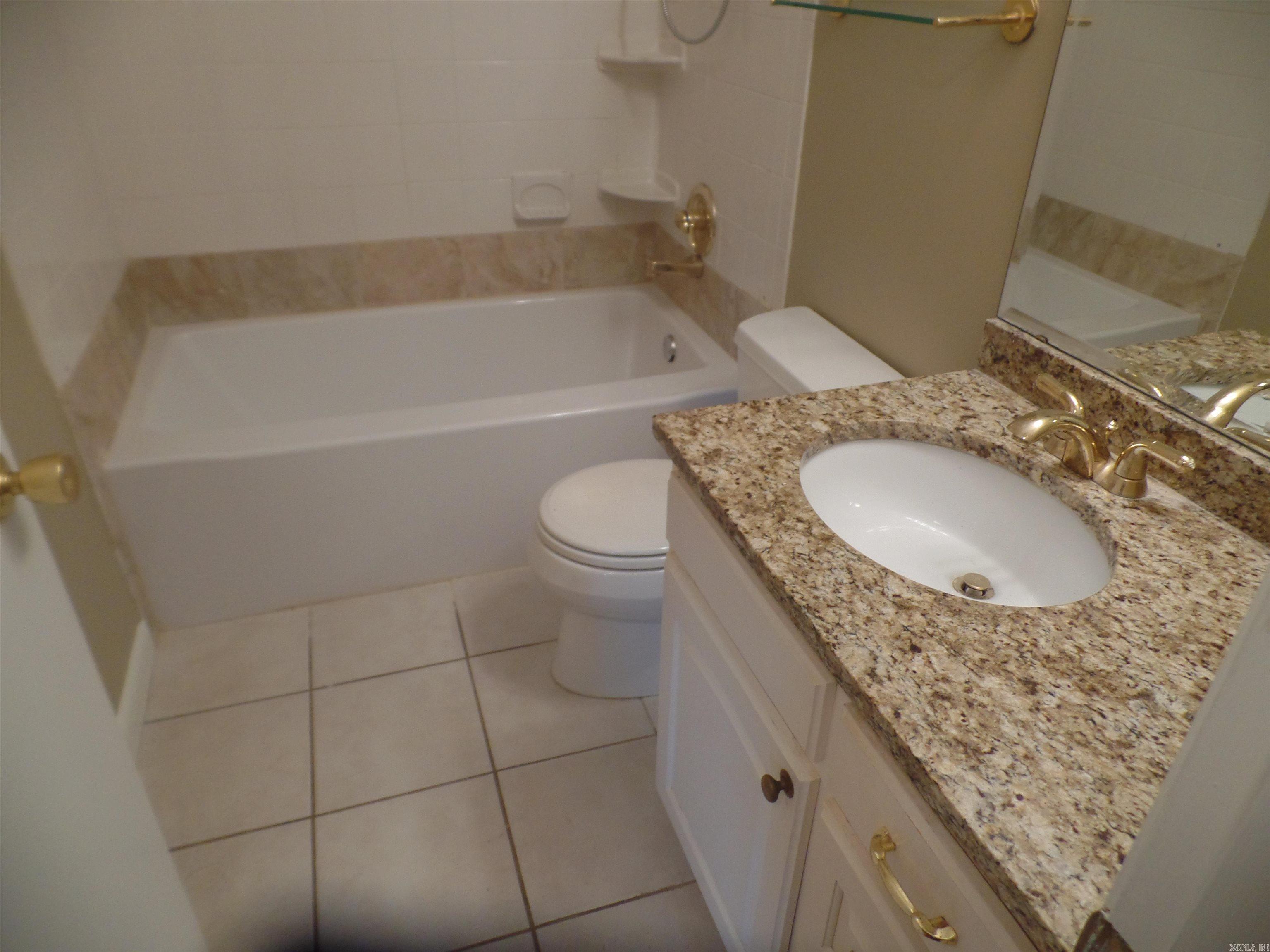 Collins - Residential Lease