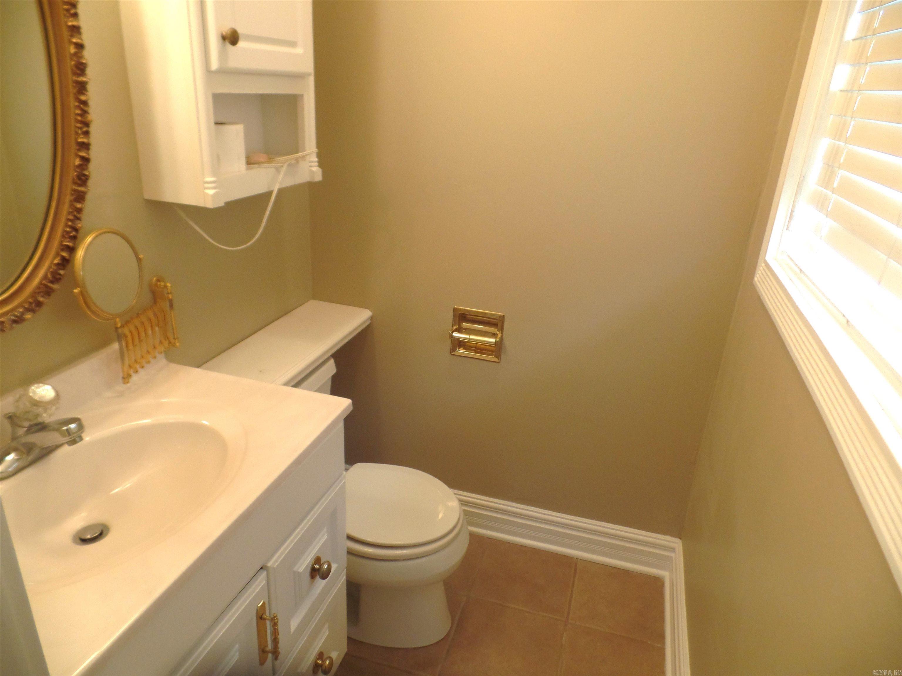 Collins - Residential Lease