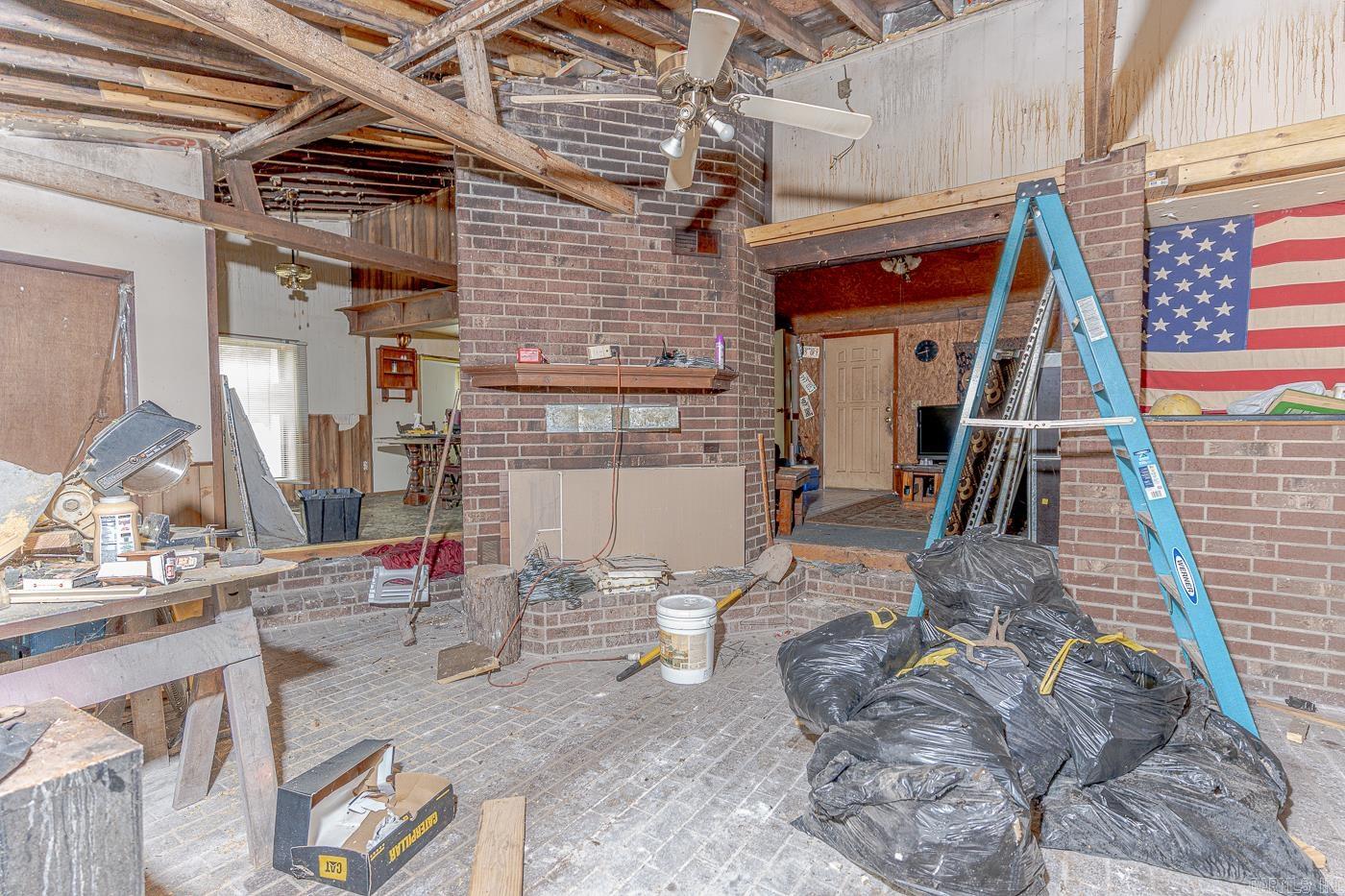 BRECYNMAR - Residential